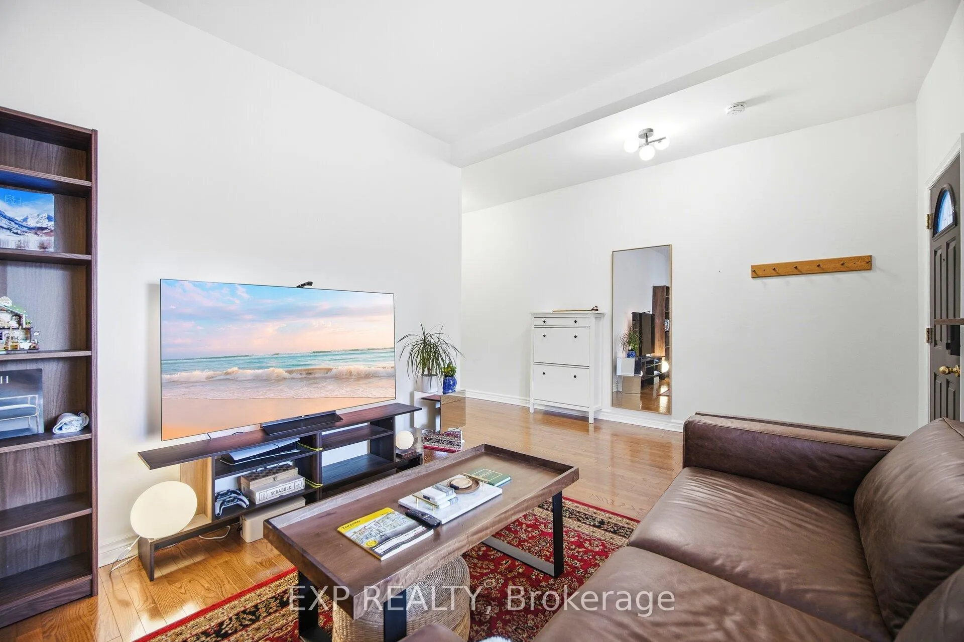 Photo 5 of Unit A, 402 Woodfield Road, Toronto, Greenwood-Coxwell — HOMEH