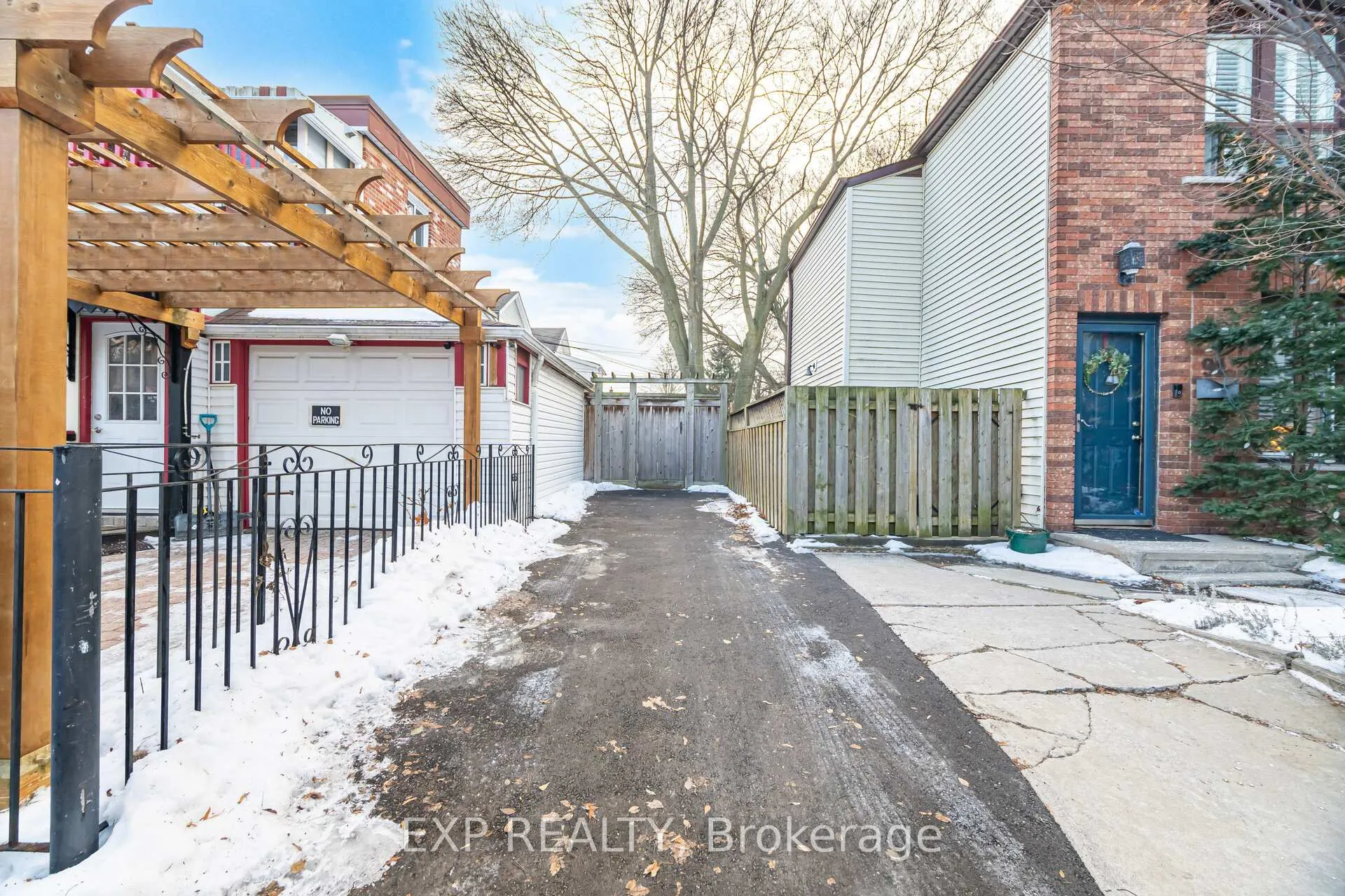 Photo 20 of Unit A, 402 Woodfield Road, Toronto, Greenwood-Coxwell — HOMEH