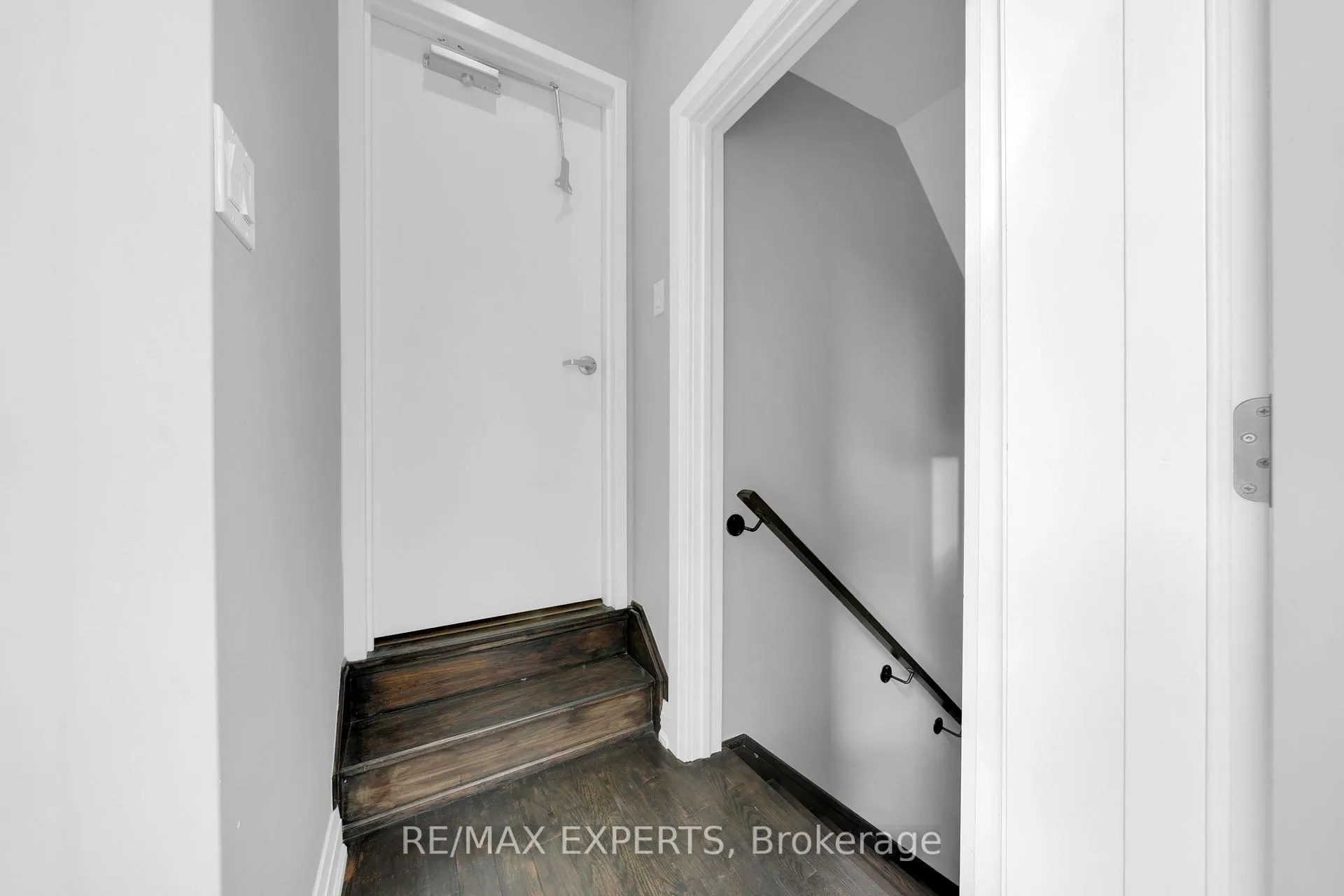 Photo 2 of Unit Lower, 60 Jenkins Avenue, New Tecumseth, Tottenham — HOMEH