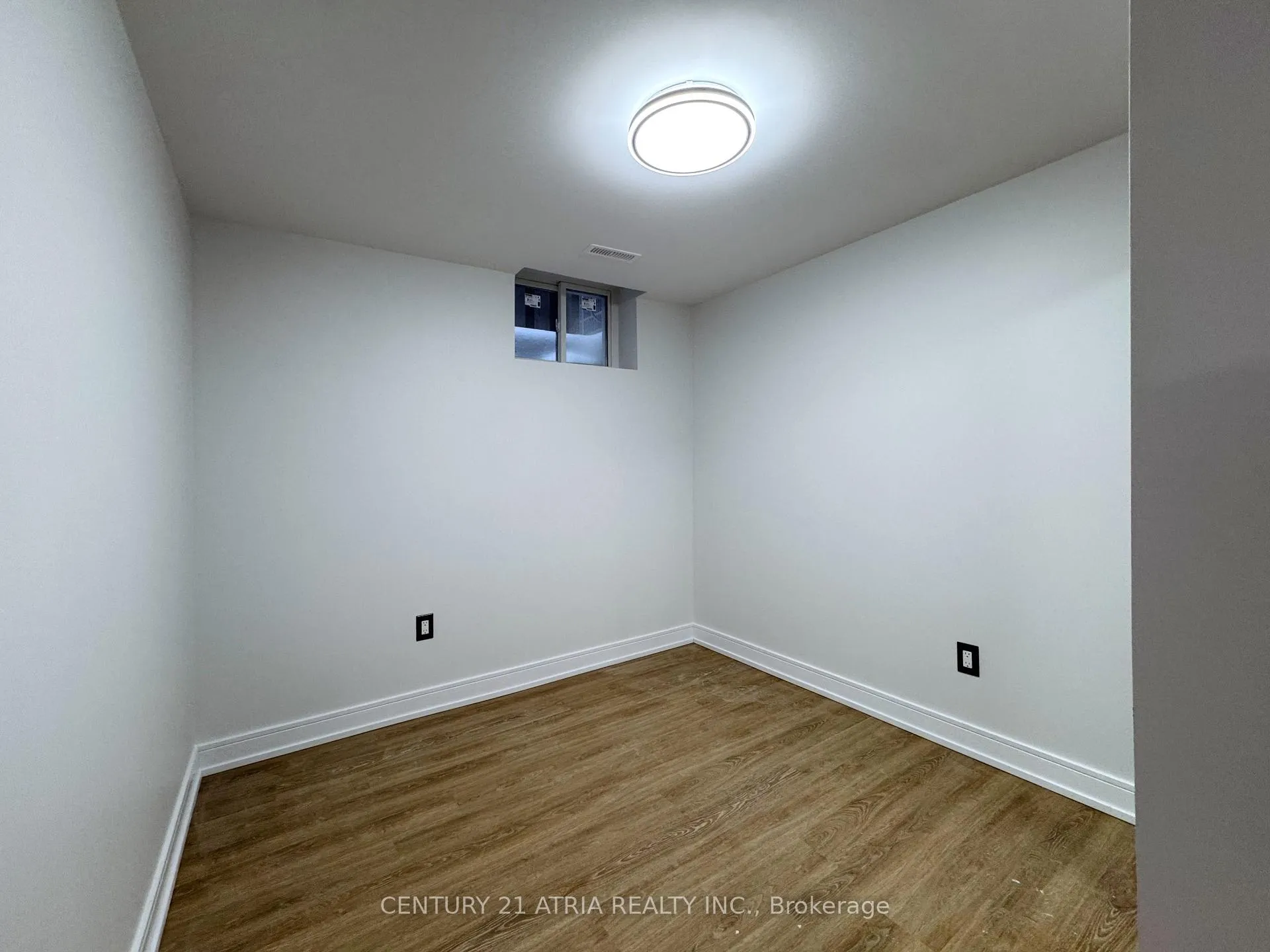 Photo 9 of Unit A, 580 Strouds Lane, Pickering, Amberlea — HOMEH