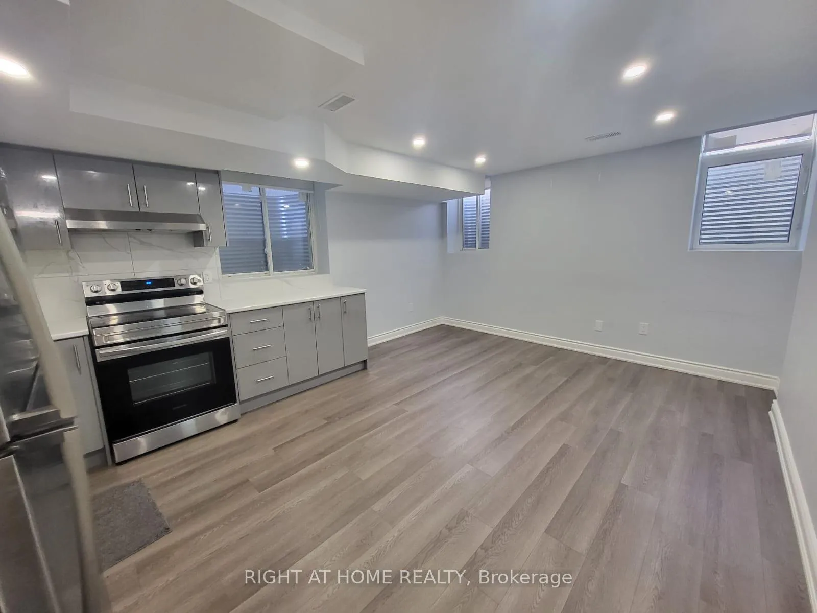 Front of Unit Lower, 1218 Corby Way