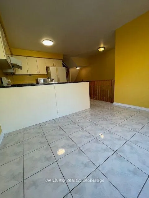 Photo 8 of 123 Galleria Parkway, Markham, Commerce Valley — HOMEH