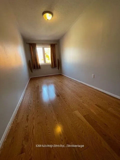 Photo 11 of 123 Galleria Parkway, Markham, Commerce Valley — HOMEH