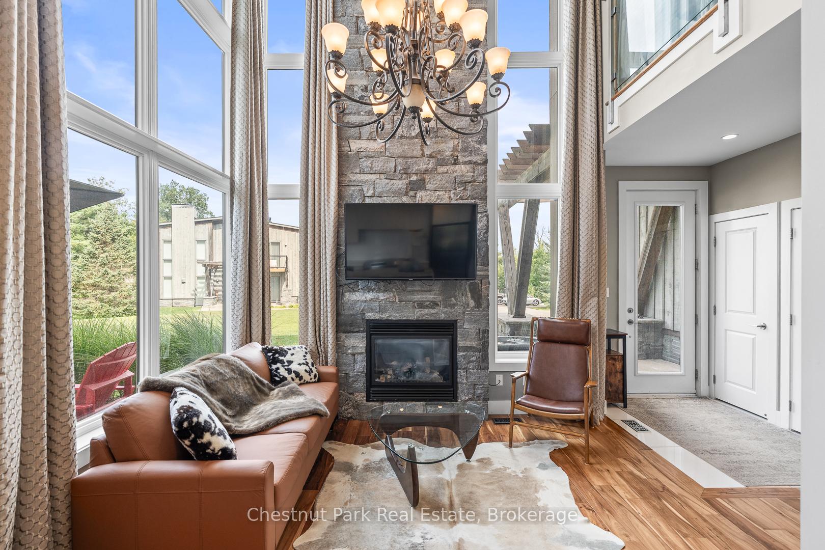 Photo 6 of 34 Carrick Trail, Gravenhurst, Muskoka (S) — HOMEH