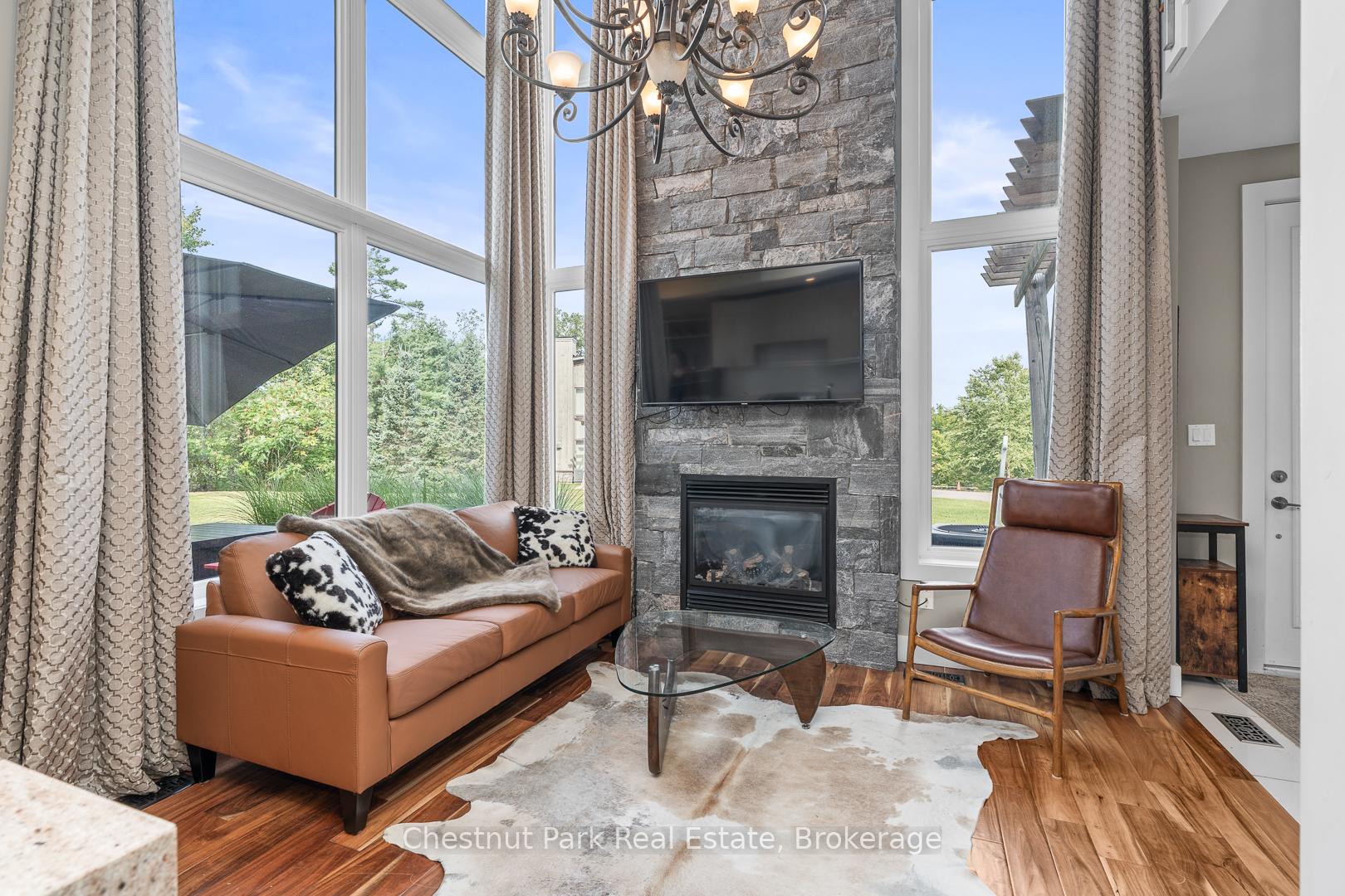 Photo 7 of 34 Carrick Trail, Gravenhurst, Muskoka (S) — HOMEH