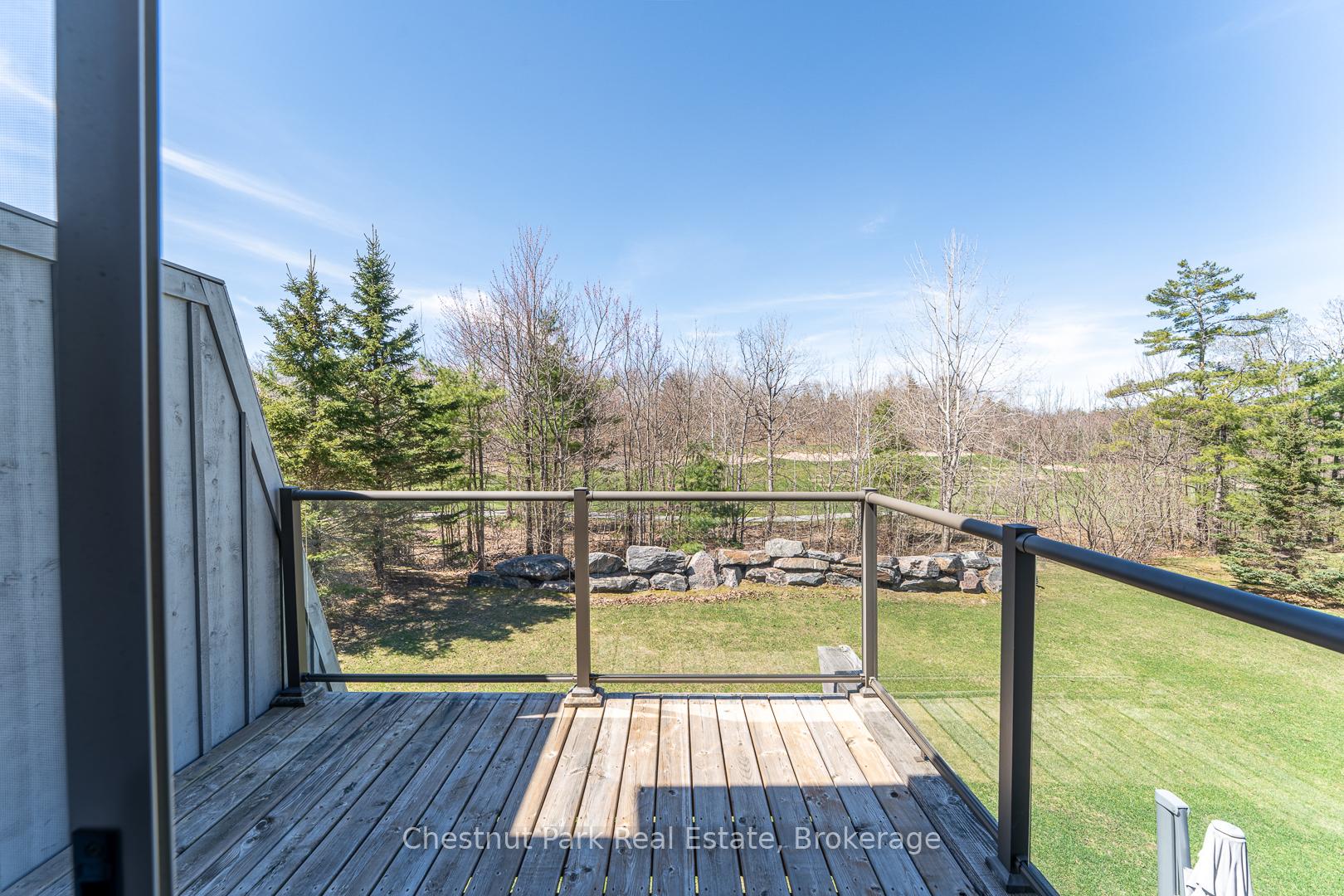 Photo 24 of 34 Carrick Trail, Gravenhurst, Muskoka (S) — HOMEH