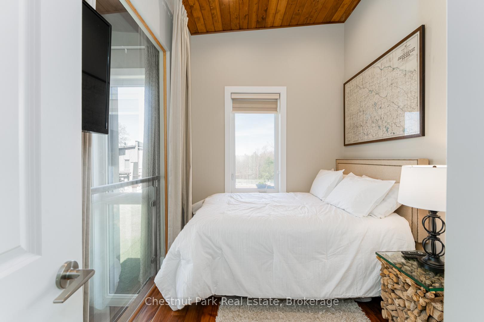 Photo 27 of 34 Carrick Trail, Gravenhurst, Muskoka (S) — HOMEH