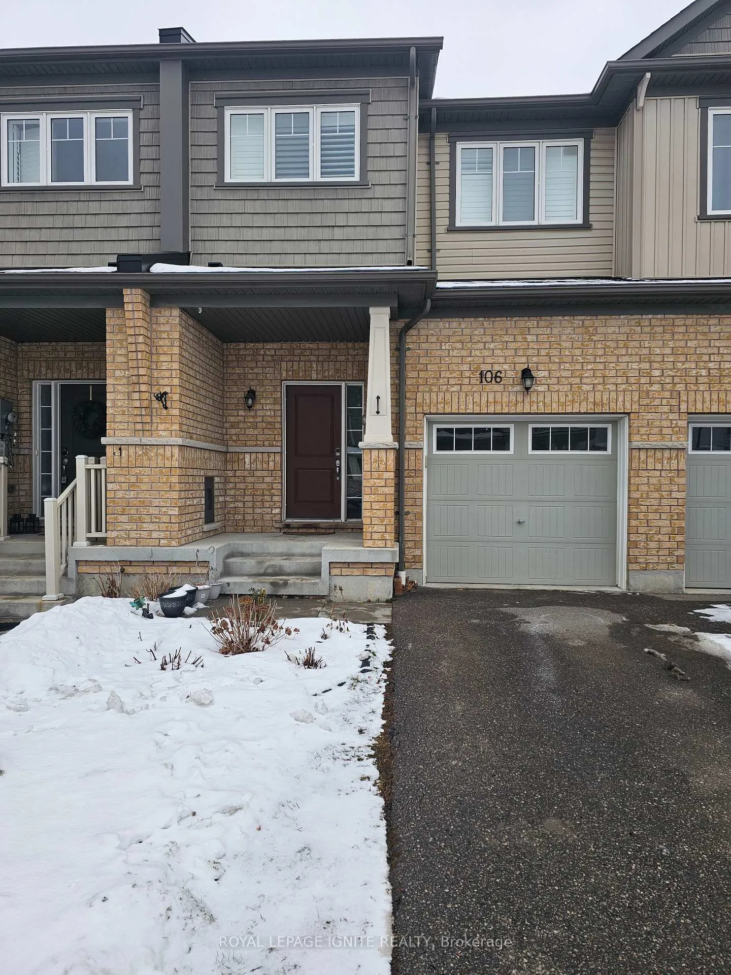 Photo 1 of 106 Nearco Gate N, Oshawa, Windfields — HOMEH