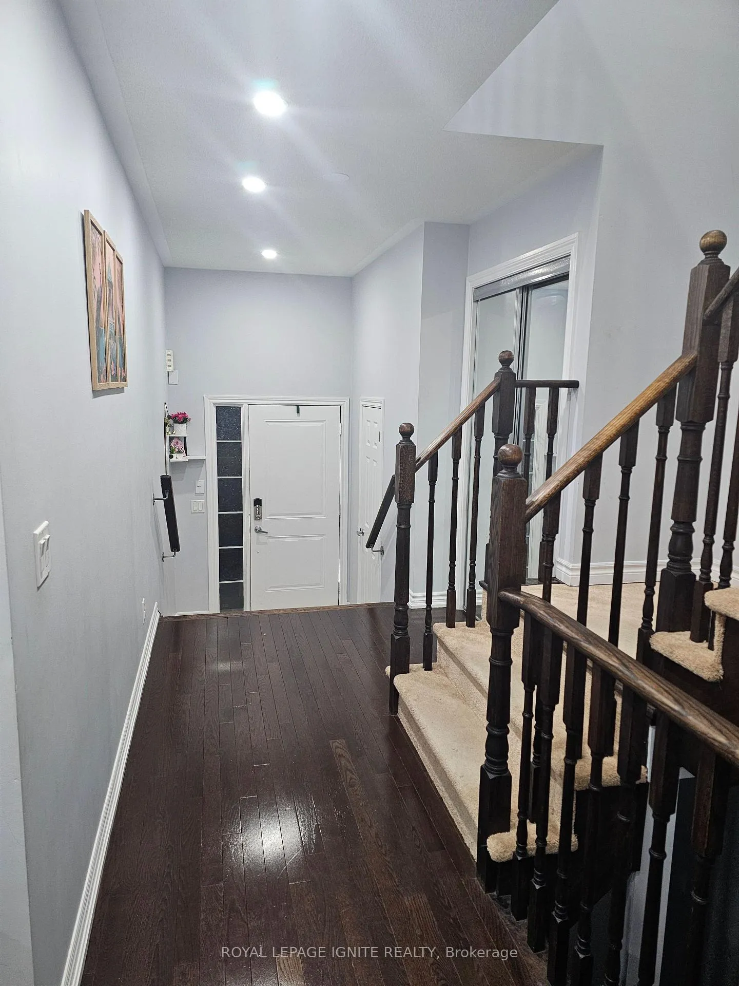 Photo 2 of 106 Nearco Gate N, Oshawa, Windfields — HOMEH