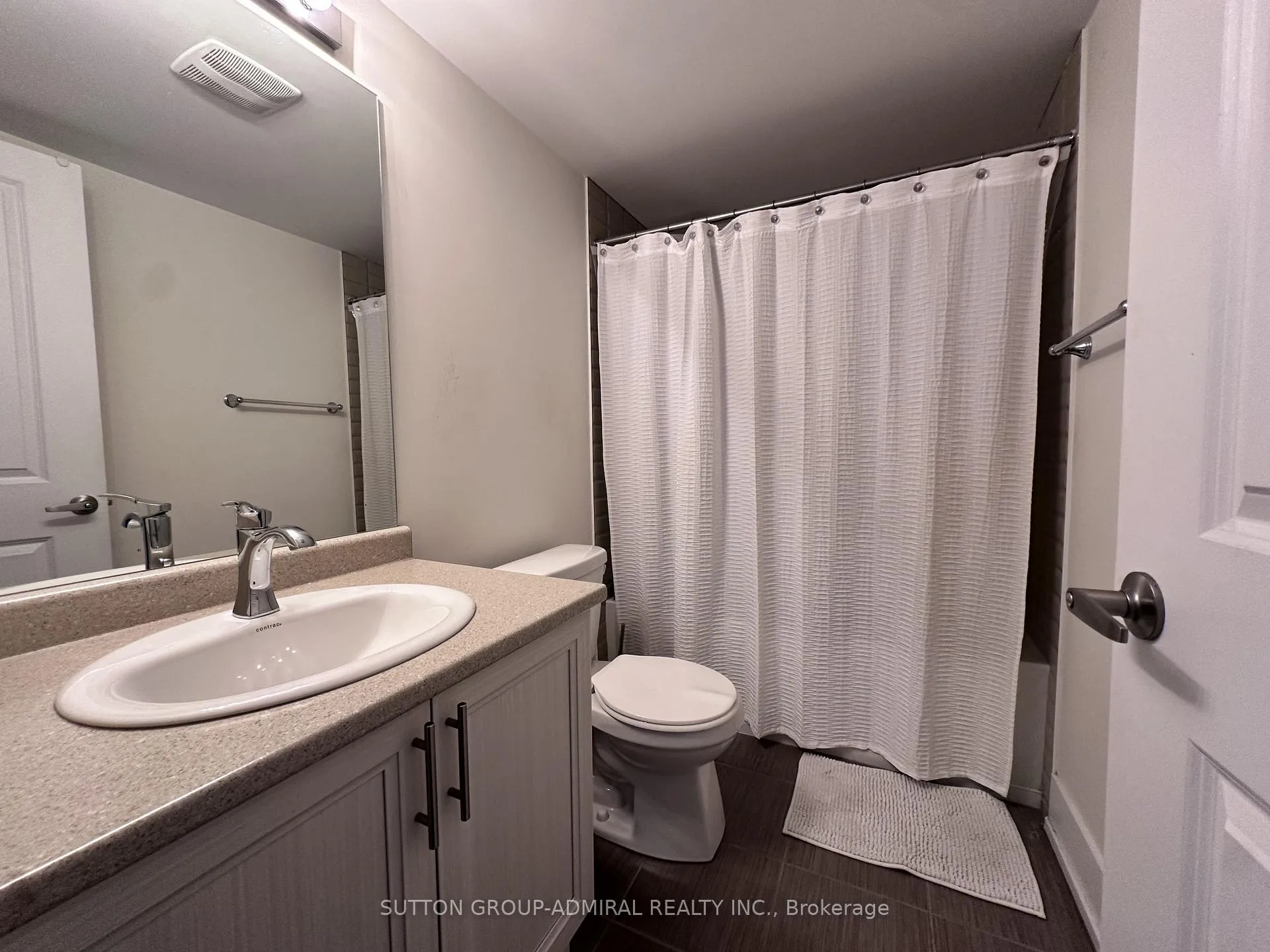 Photo 16 of 14 Allerton Road, Vaughan, Patterson — HOMEH