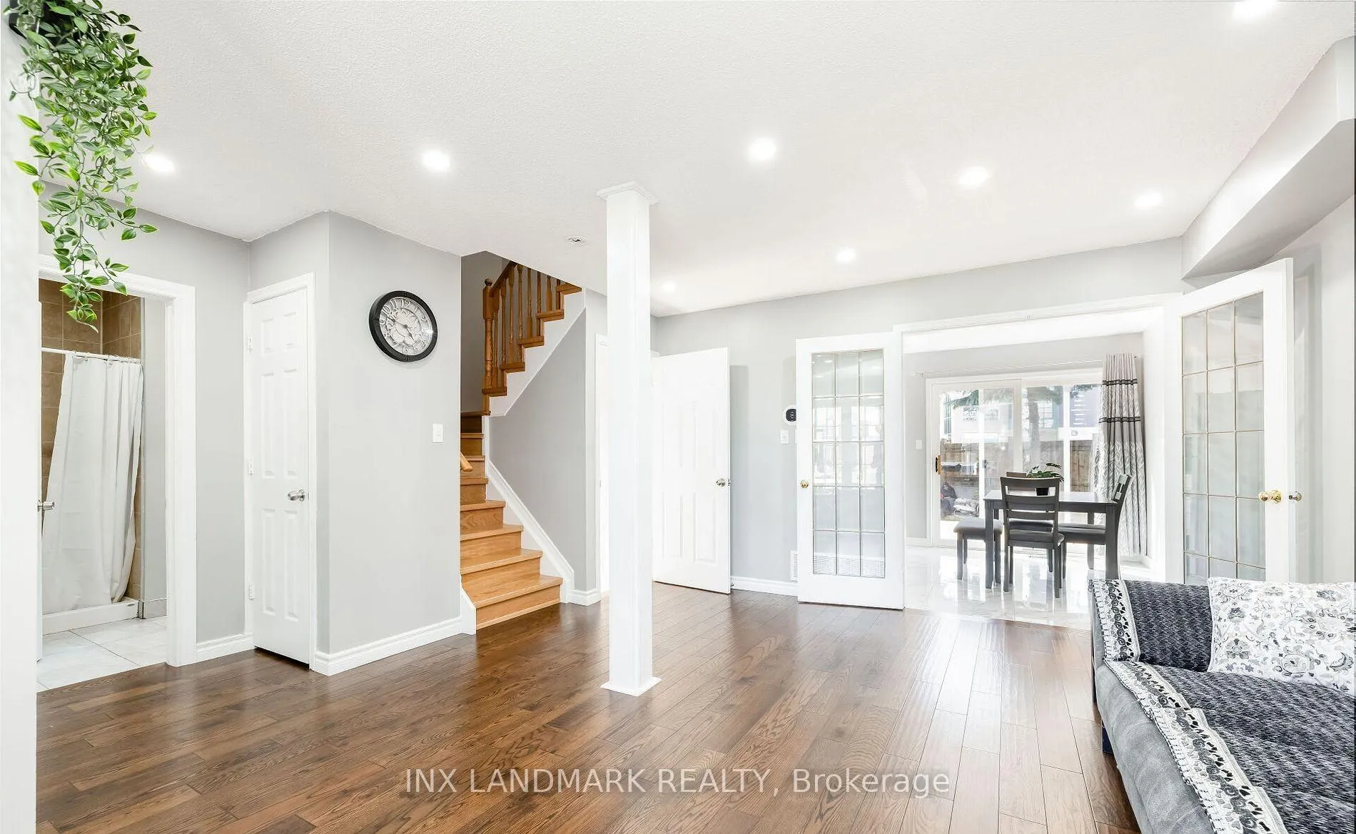 Photo 7 of 1875 Dalhousie Crescent, Oshawa, Samac — HOMEH