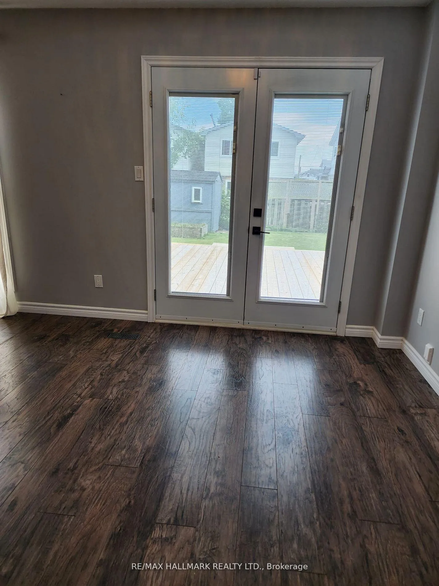 Photo 10 of 587 Bon Echo Drive, Oshawa, Lakeview — HOMEH