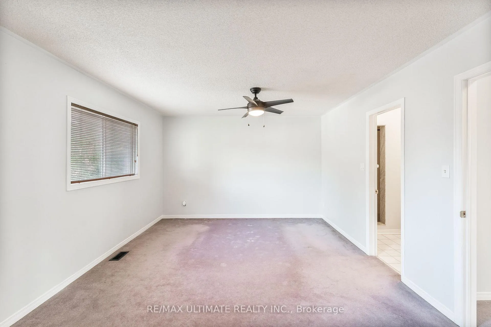 Photo 13 of 36 Bowler Street, Aurora, Bayview Wellington — HOMEH