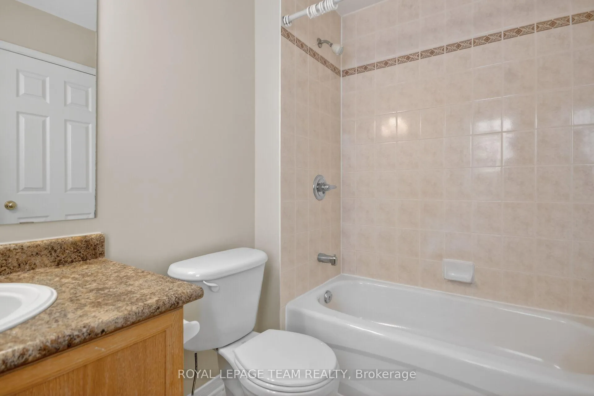 Photo 20 of 35 Upney Drive, Ottawa, Barrhaven - Longfields — HOMEH