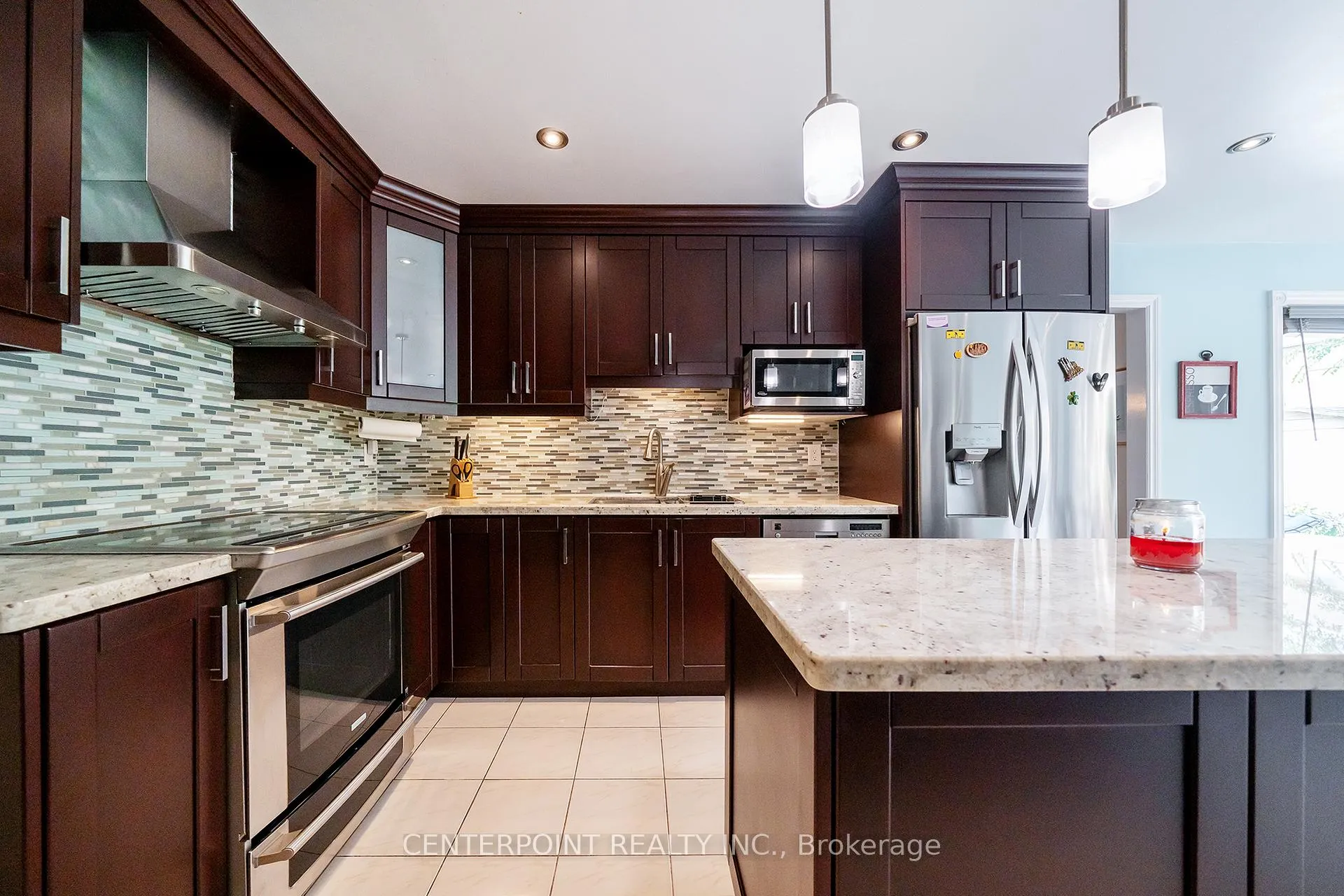 Photo 15 of 8 Woodlawn Road, Markham, Unionville — HOMEH