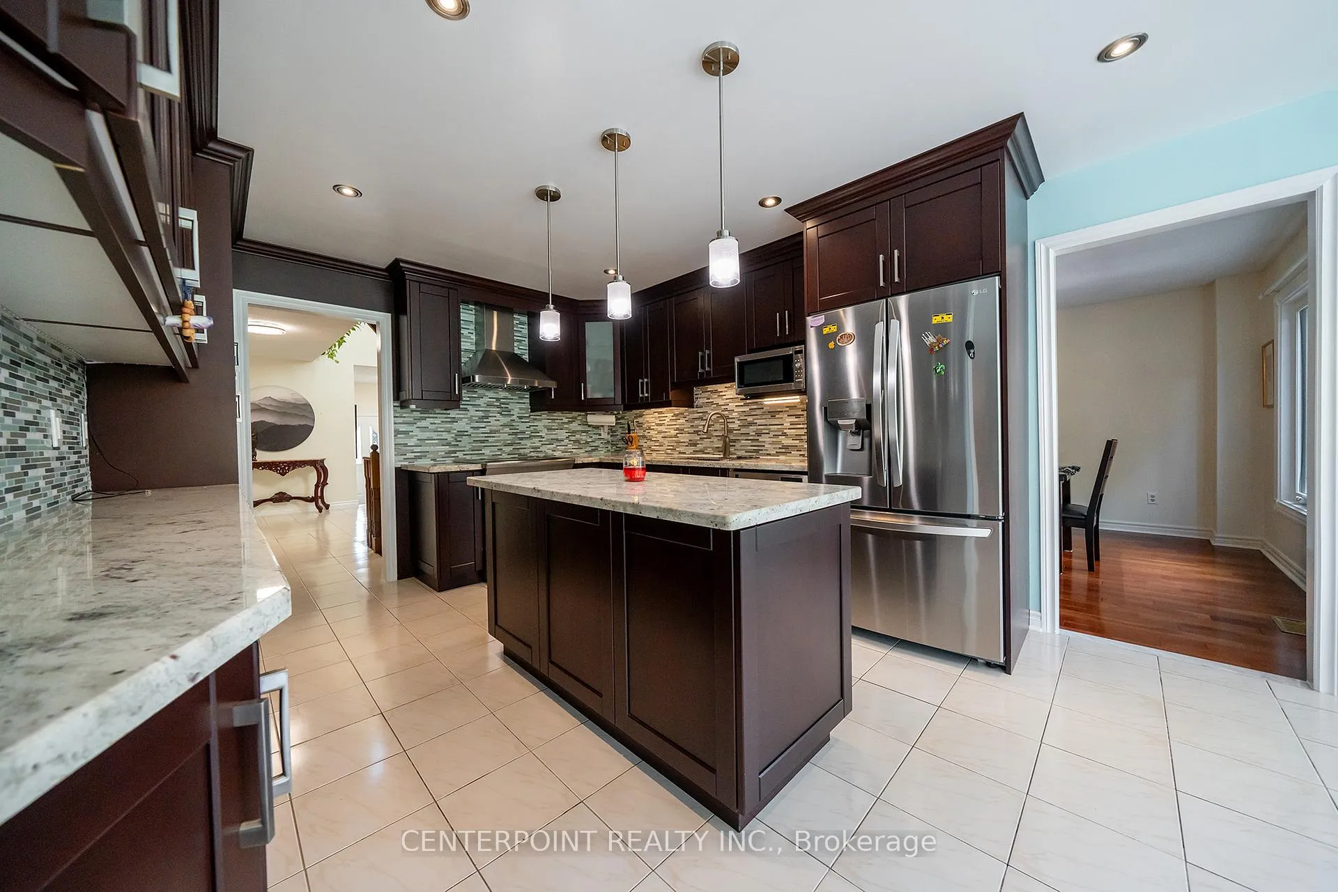 Photo 16 of 8 Woodlawn Road, Markham, Unionville — HOMEH
