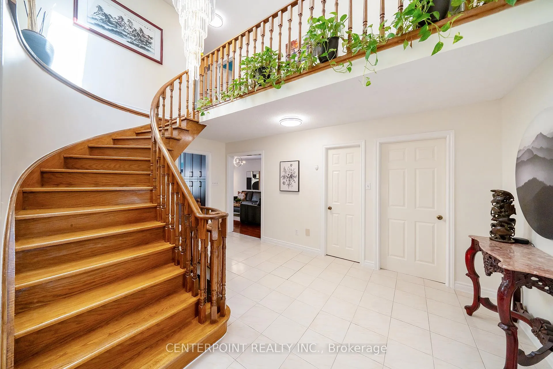 Photo 18 of 8 Woodlawn Road, Markham, Unionville — HOMEH
