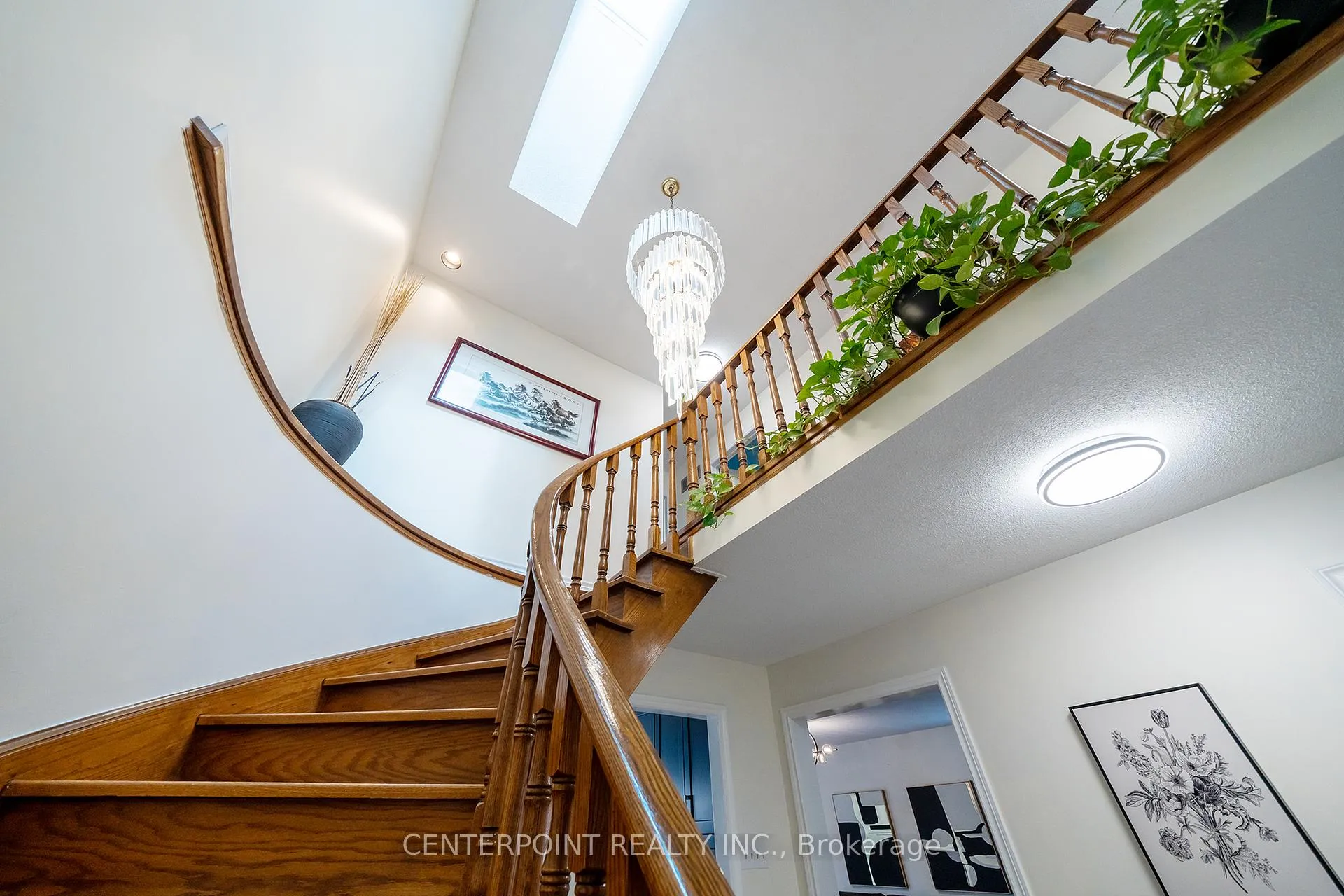 Photo 19 of 8 Woodlawn Road, Markham, Unionville — HOMEH