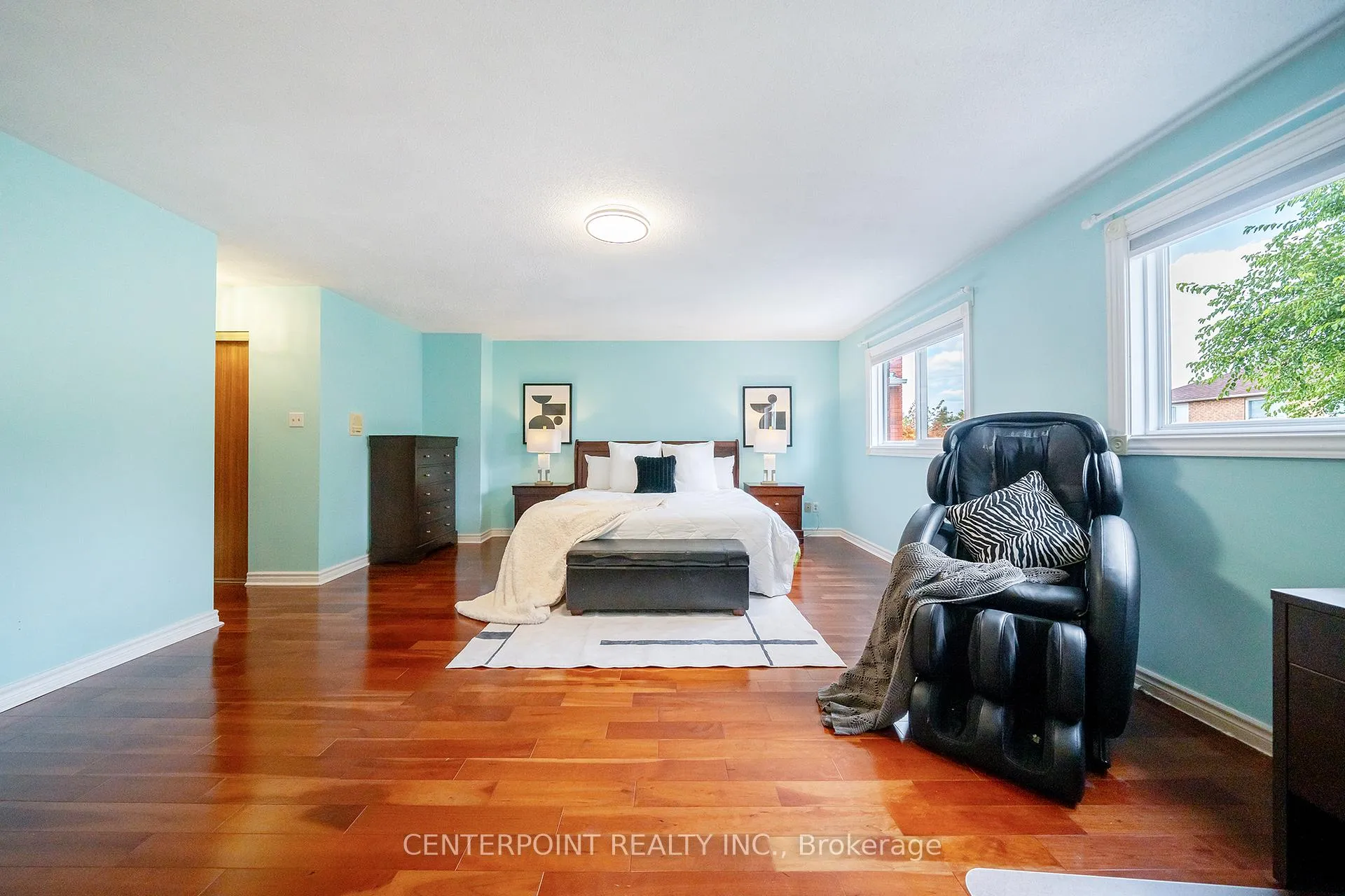 Photo 20 of 8 Woodlawn Road, Markham, Unionville — HOMEH