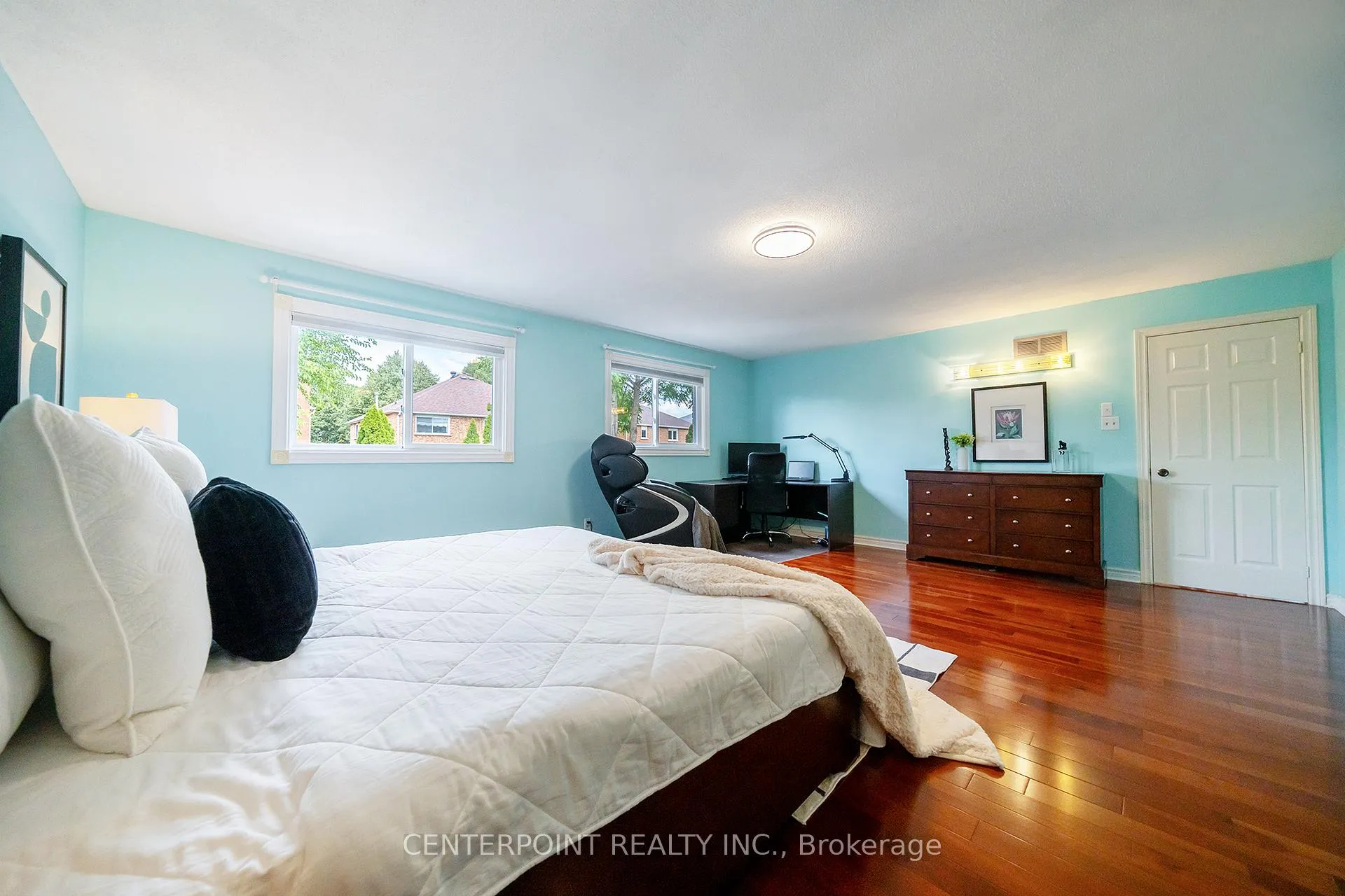Photo 22 of 8 Woodlawn Road, Markham, Unionville — HOMEH