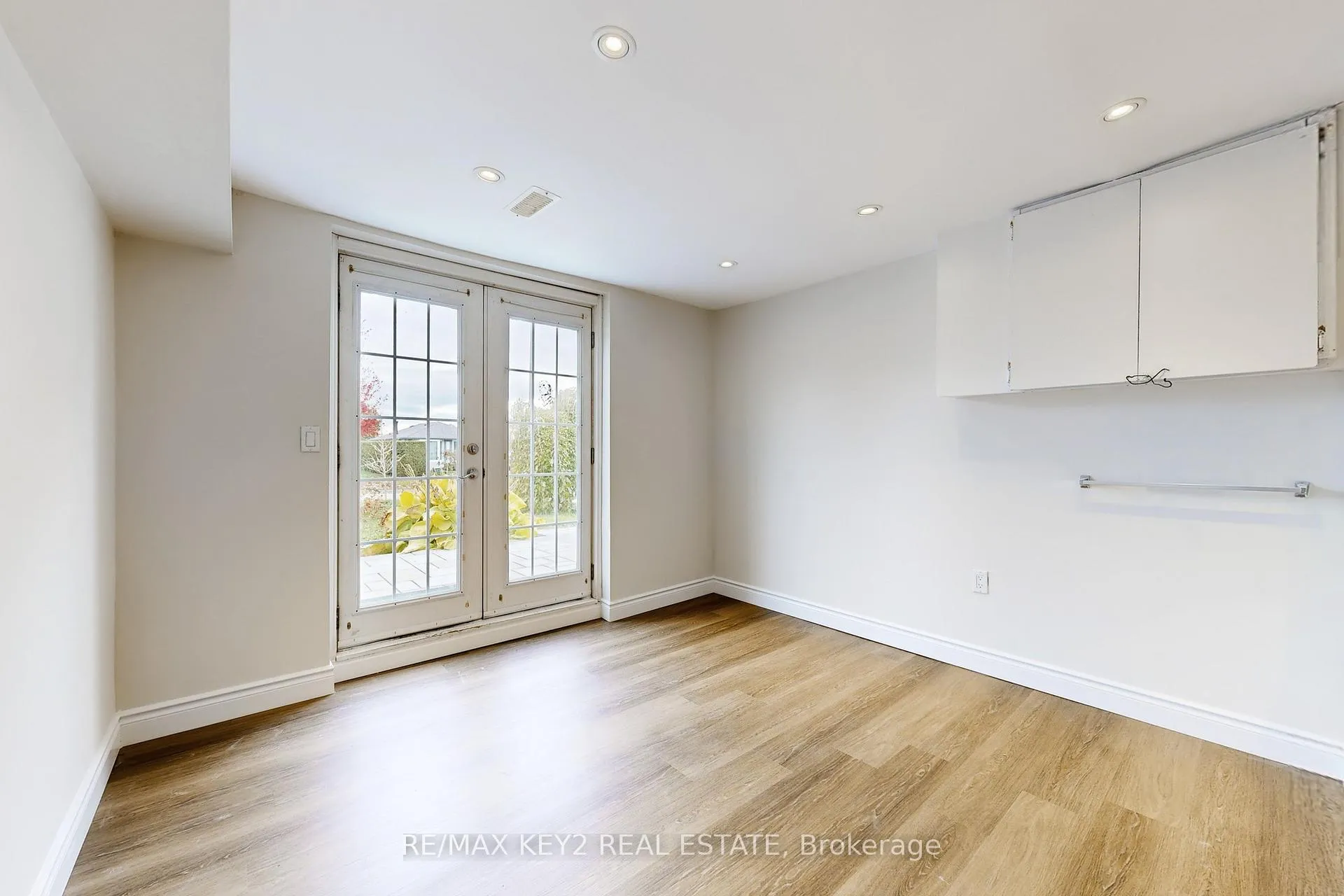 Photo 3 of Unit Bsmt, 779 Wesley Drive, Oshawa, Donevan — HOMEH