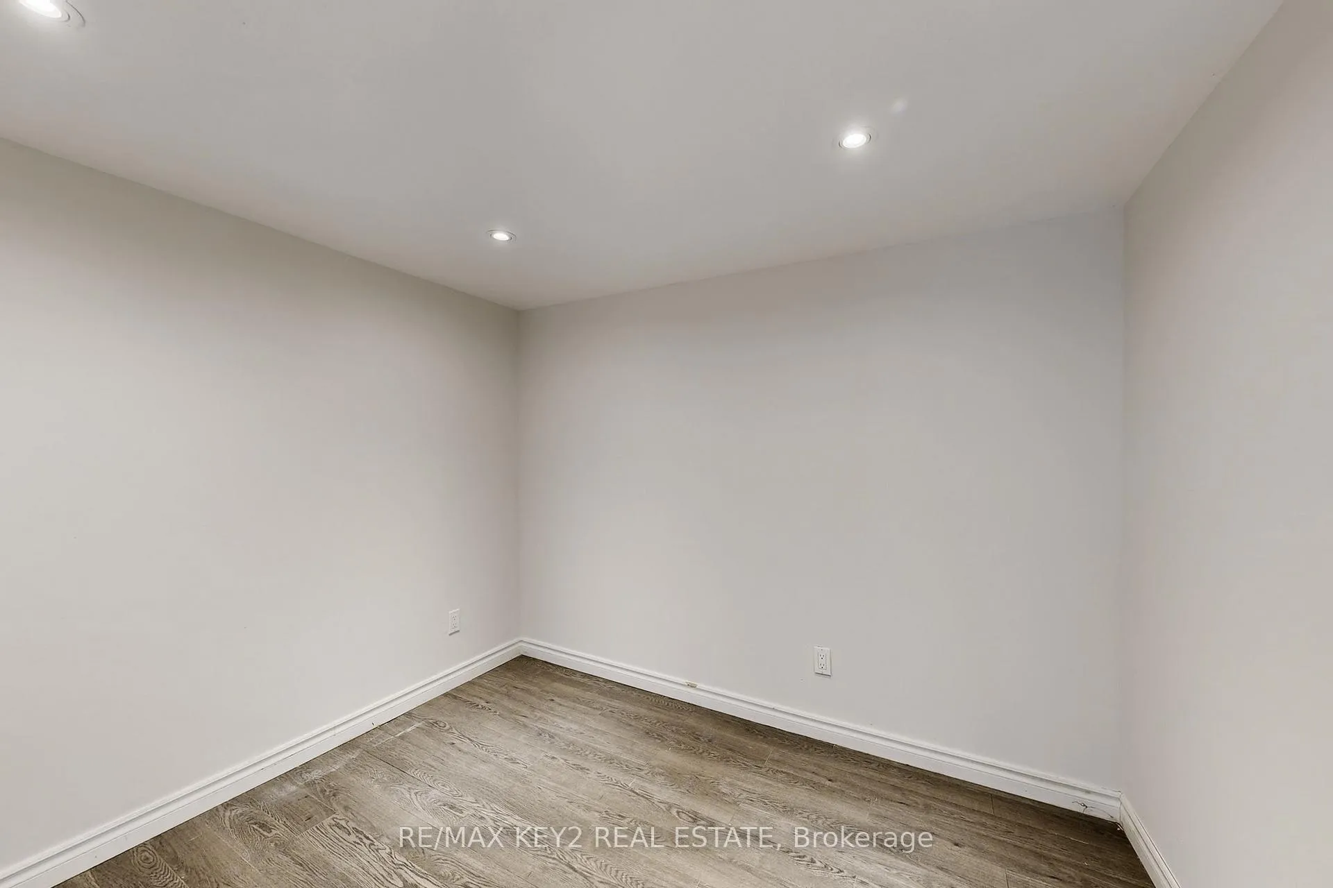 Photo 12 of Unit Bsmt, 779 Wesley Drive, Oshawa, Donevan — HOMEH
