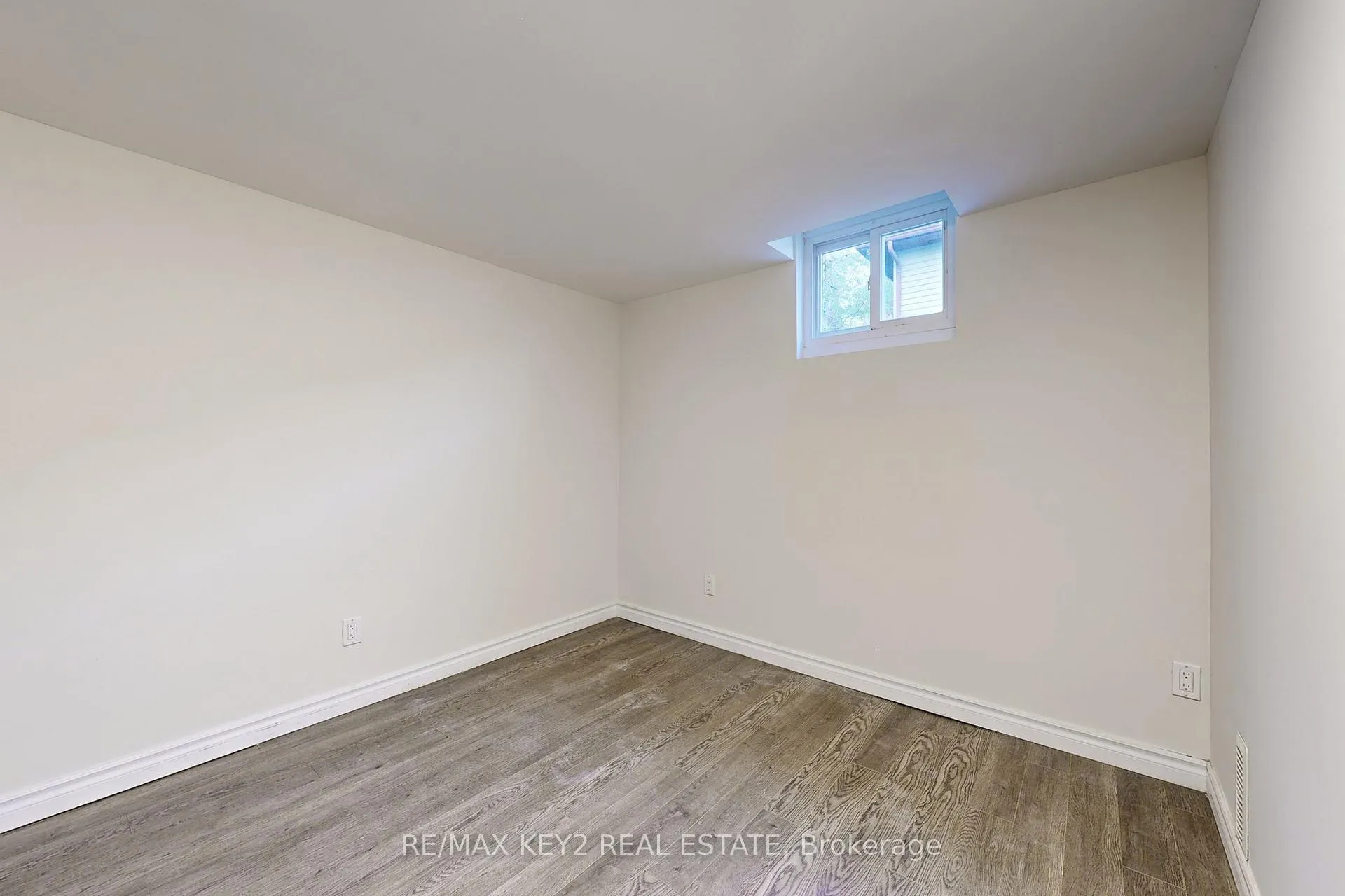 Photo 18 of Unit Bsmt, 779 Wesley Drive, Oshawa, Donevan — HOMEH