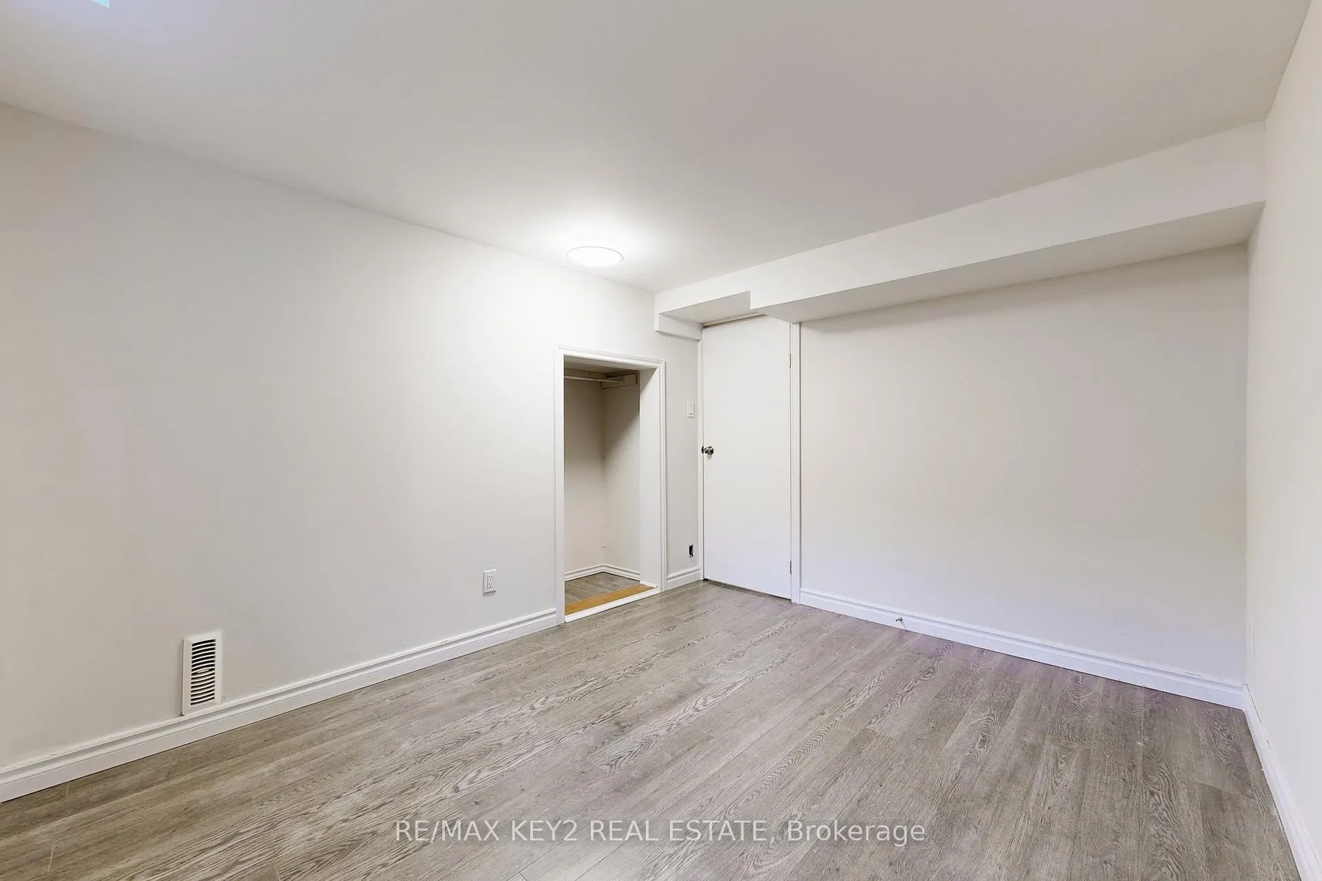 Photo 20 of Unit Bsmt, 779 Wesley Drive, Oshawa, Donevan — HOMEH