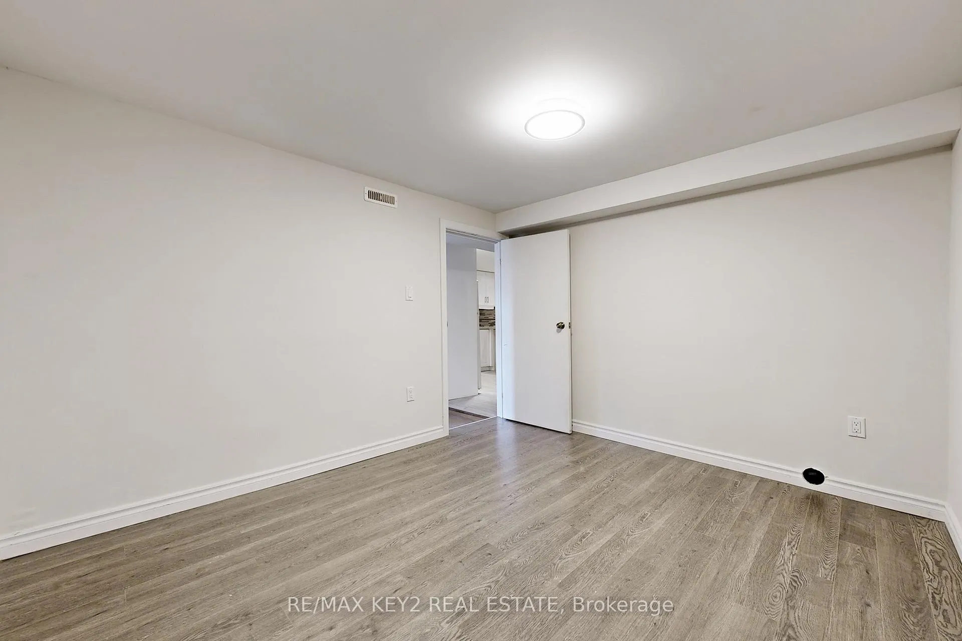 Photo 23 of Unit Bsmt, 779 Wesley Drive, Oshawa, Donevan — HOMEH
