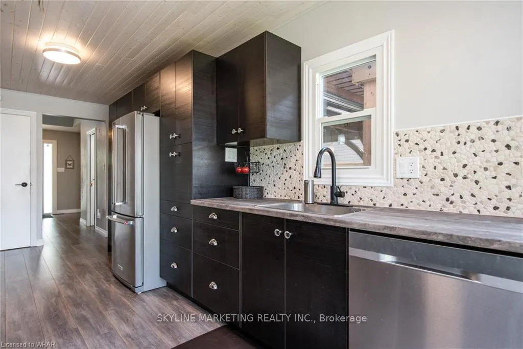 Photo 13 of 17 Oneida Place, Kitchener — HOMEH