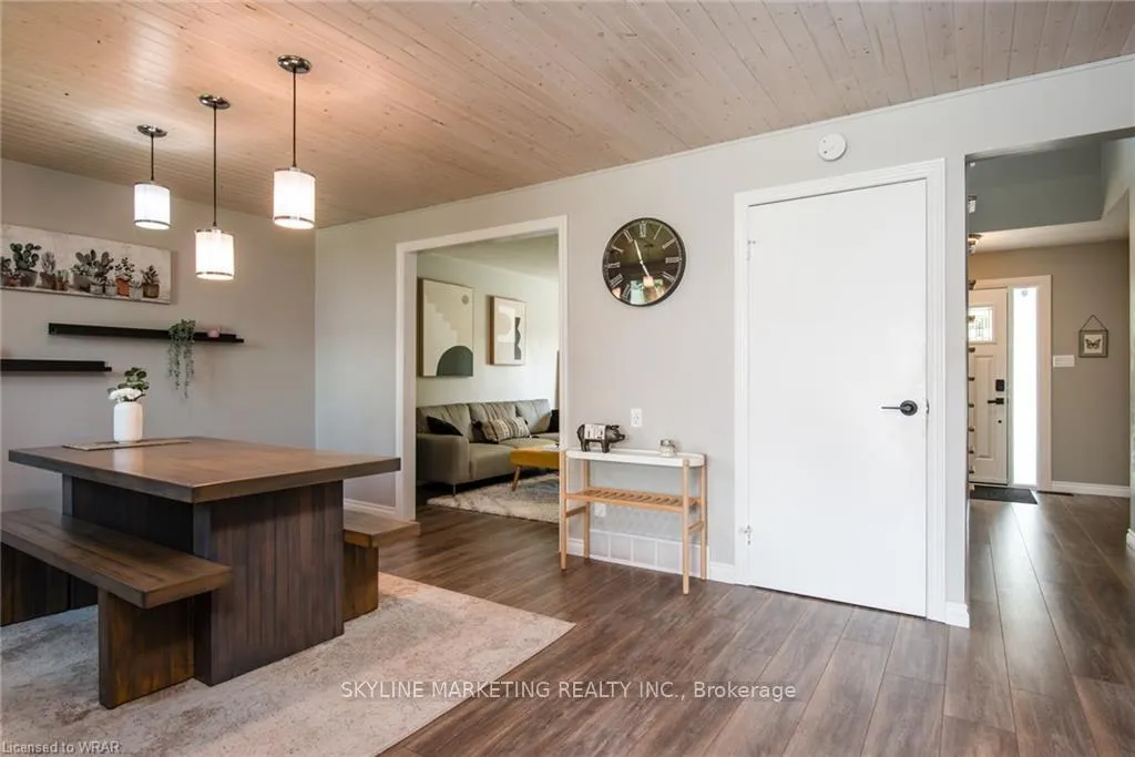 Photo 14 of 17 Oneida Place, Kitchener — HOMEH