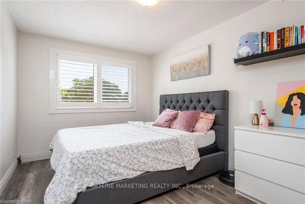 Photo 23 of 17 Oneida Place, Kitchener — HOMEH