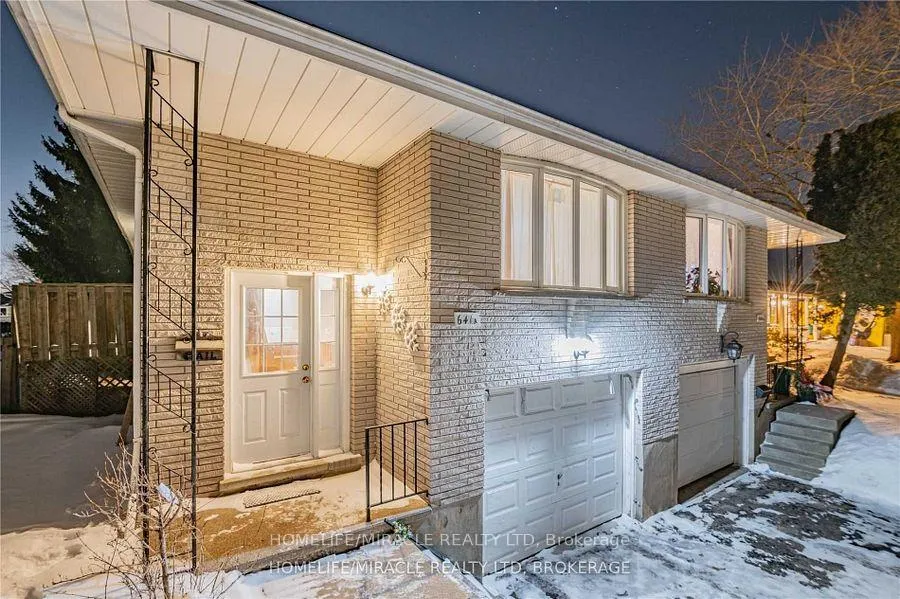 Photo 3 of 641A Silverbirch Road, Waterloo, Lakeshore Village — HOMEH
