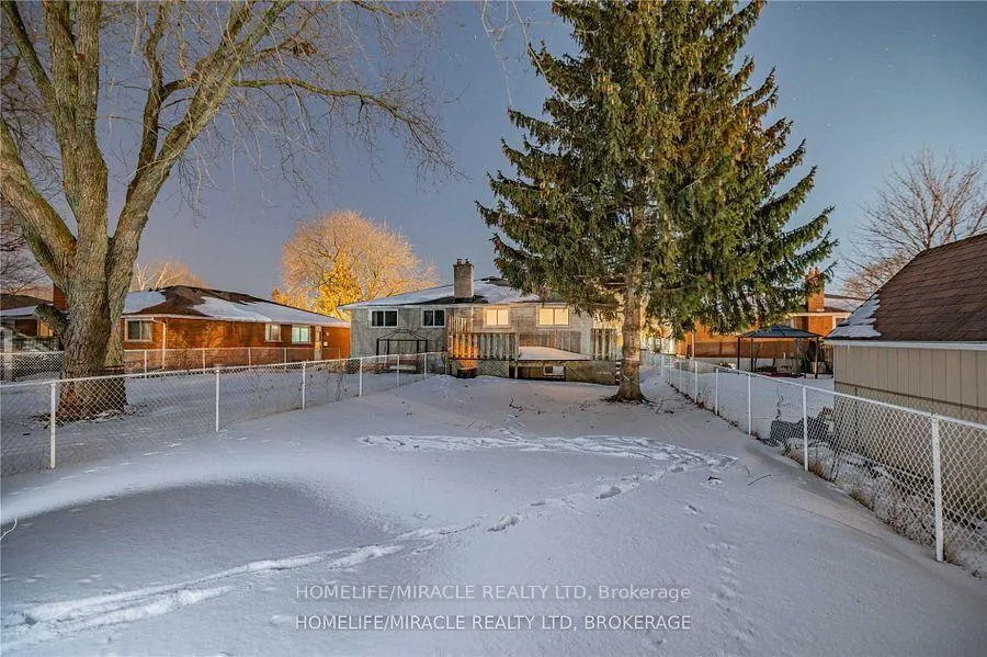 Photo 25 of 641A Silverbirch Road, Waterloo, Lakeshore Village — HOMEH