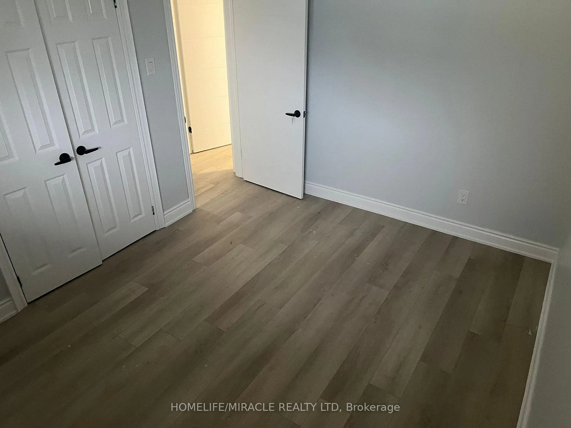 Photo 10 of 430 Rossland Road W, Oshawa, McLaughlin — HOMEH