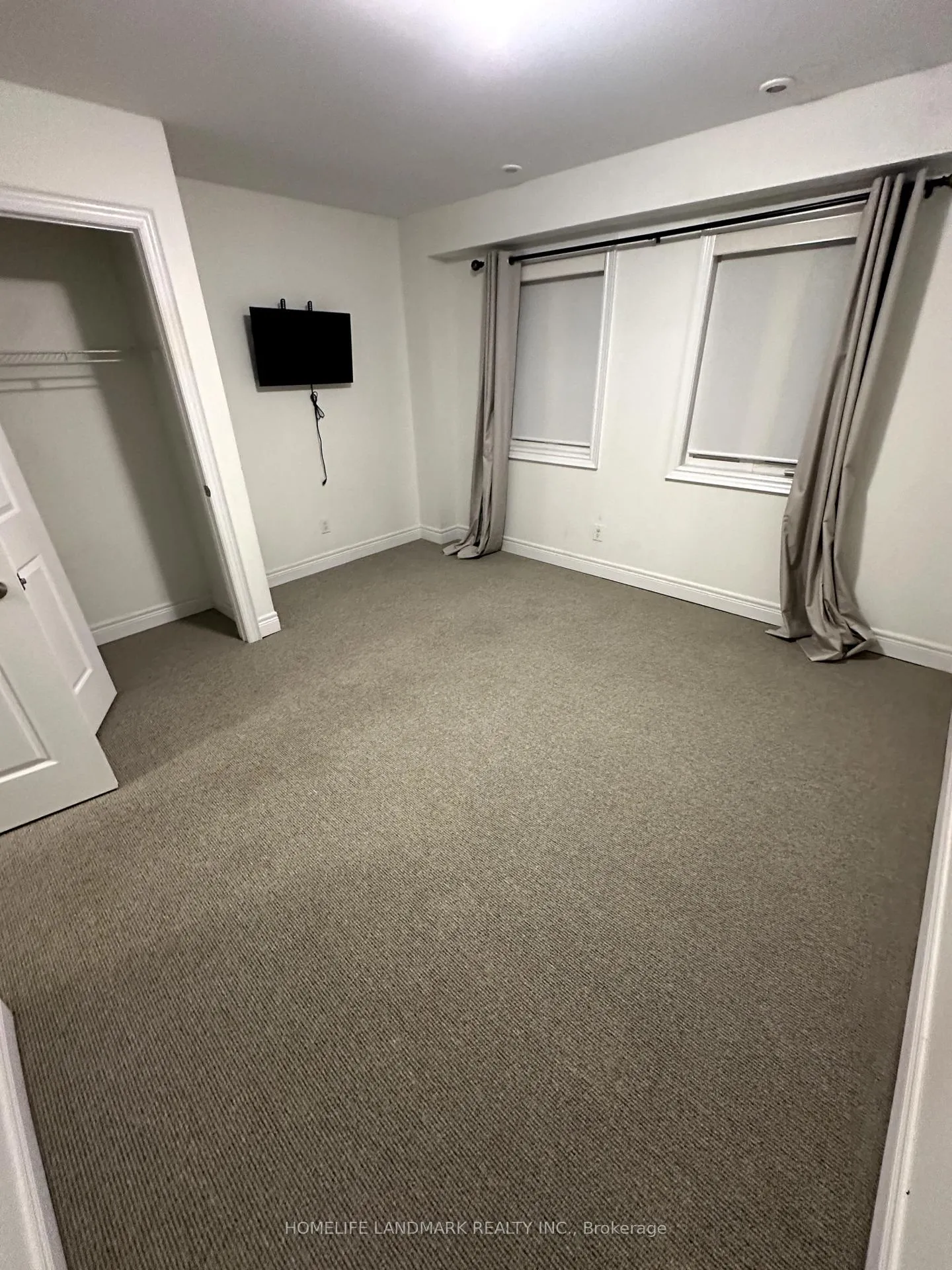 Photo 14 of 8303 Kipling Avenue, Vaughan, West Woodbridge — HOMEH