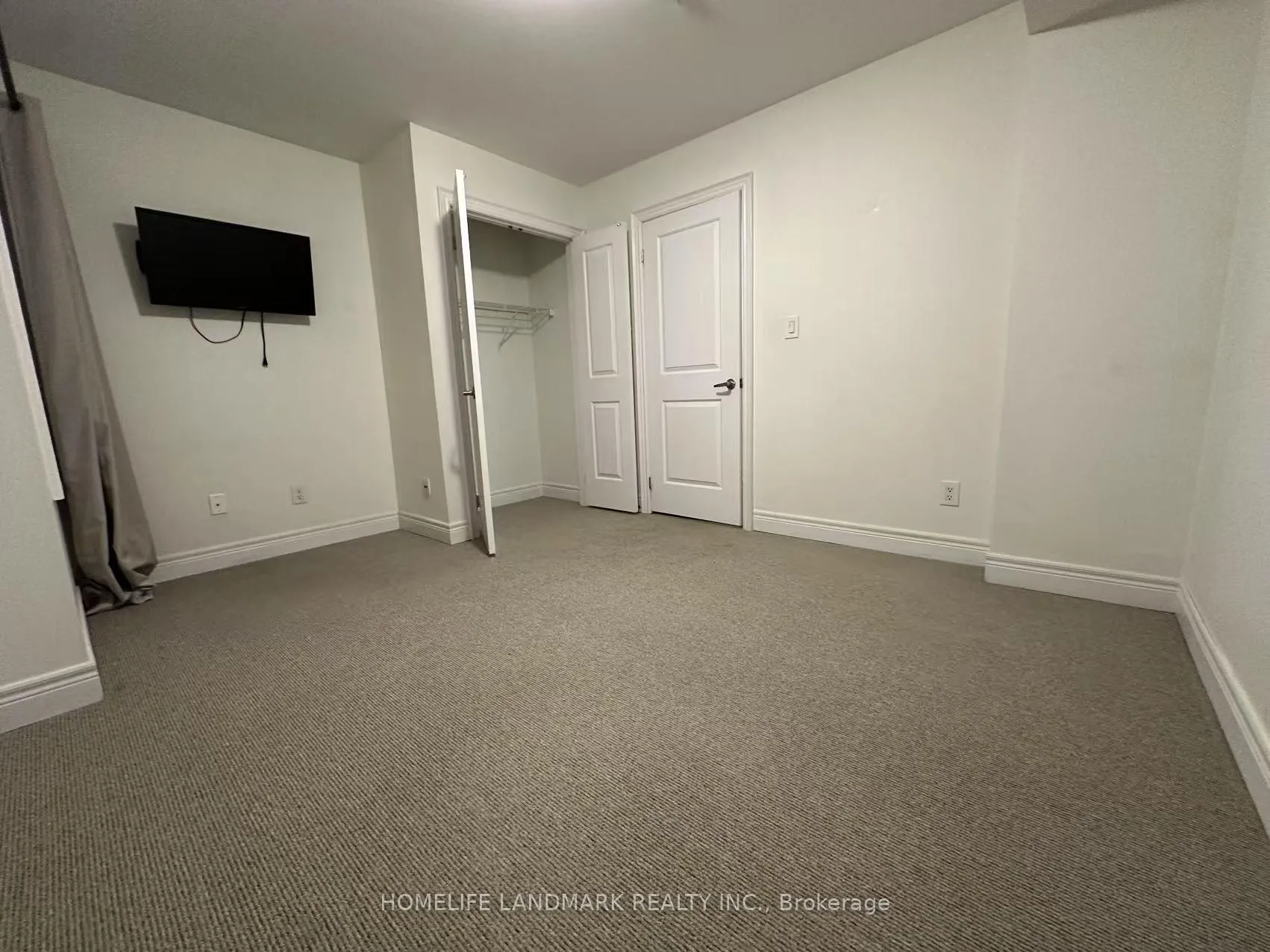 Photo 17 of 8303 Kipling Avenue, Vaughan, West Woodbridge — HOMEH