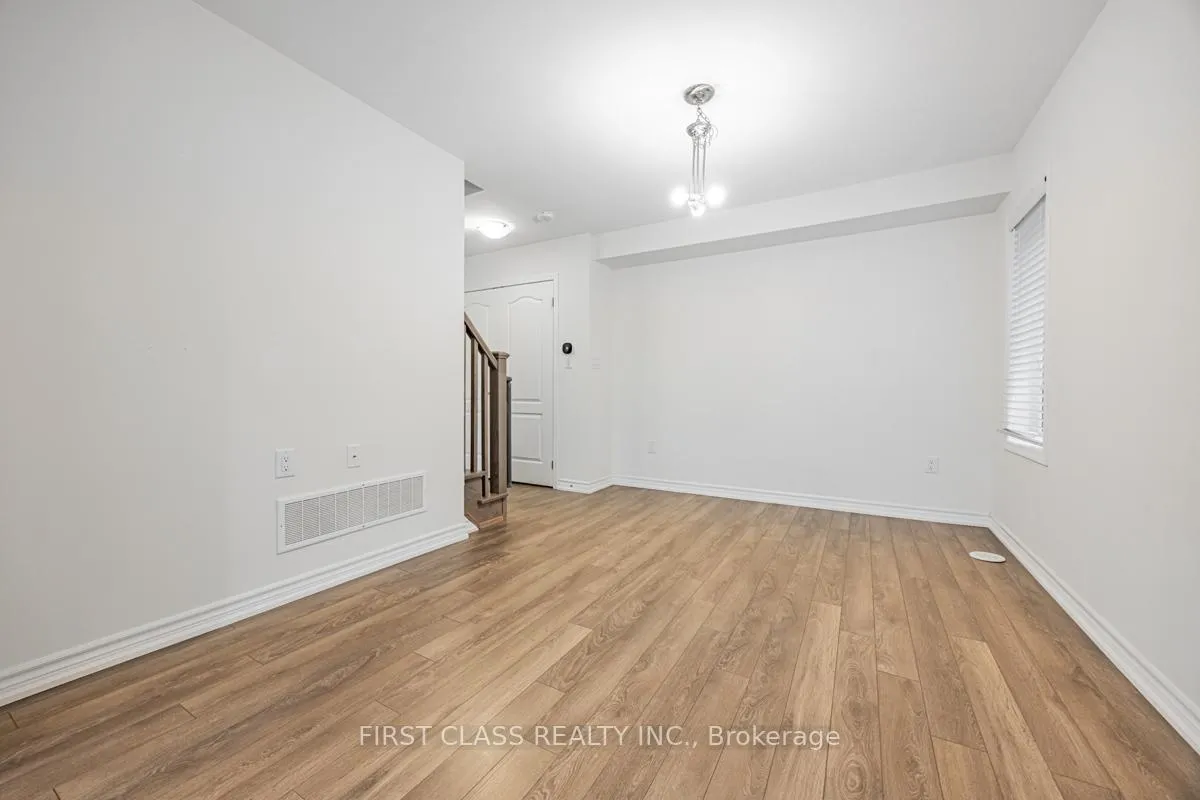 Photo 7 of 23 Bluegill Crescent, Whitby, Lynde Creek — HOMEH