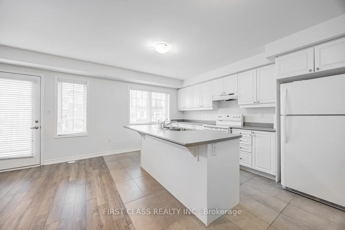Photo 14 of 23 Bluegill Crescent, Whitby, Lynde Creek — HOMEH
