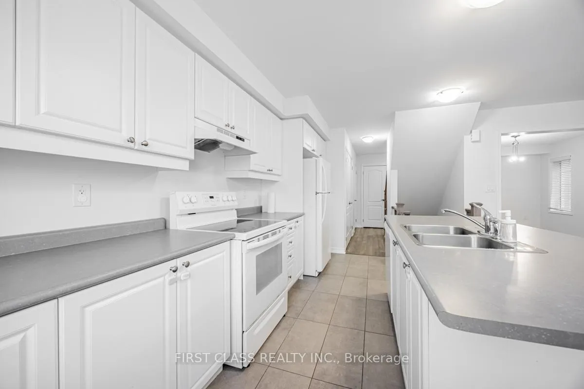 Photo 16 of 23 Bluegill Crescent, Whitby, Lynde Creek — HOMEH