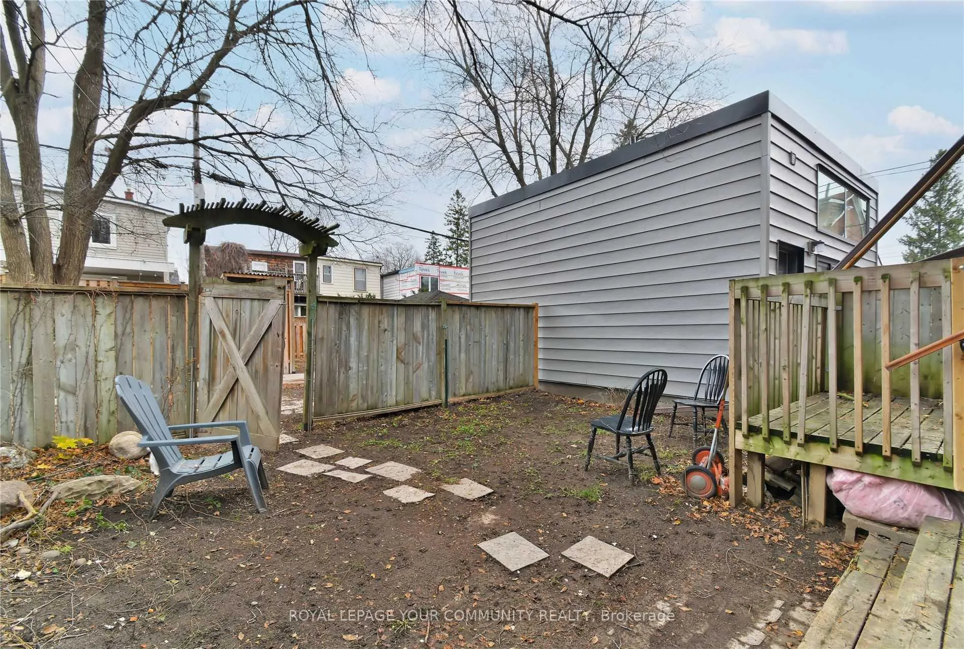 Photo 11 of Unit #1, 457 Jones Avenue, Toronto, Blake-Jones — HOMEH