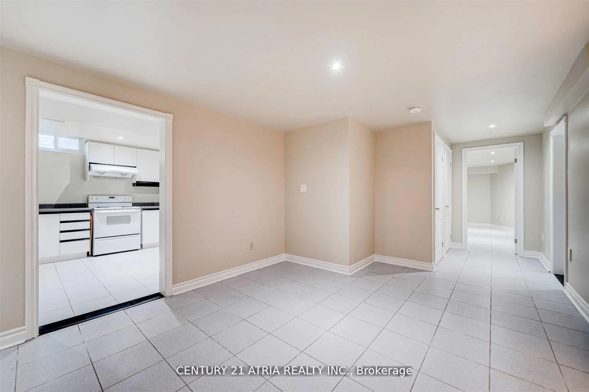 Photo 6 of Unit Bsmt, 53 Cherhill Drive, Vaughan, Maple — HOMEH