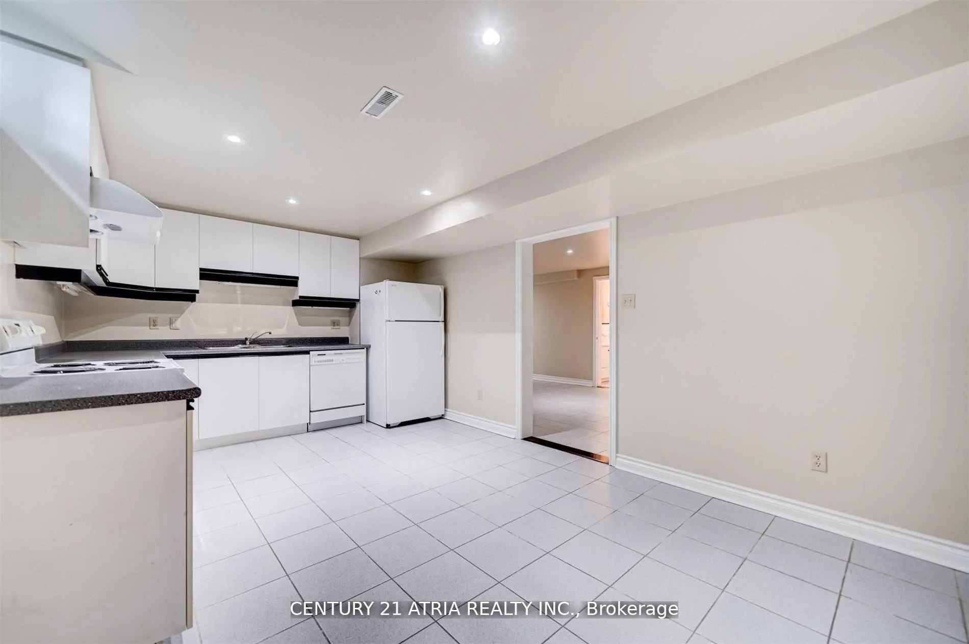 Photo 12 of Unit Bsmt, 53 Cherhill Drive, Vaughan, Maple — HOMEH