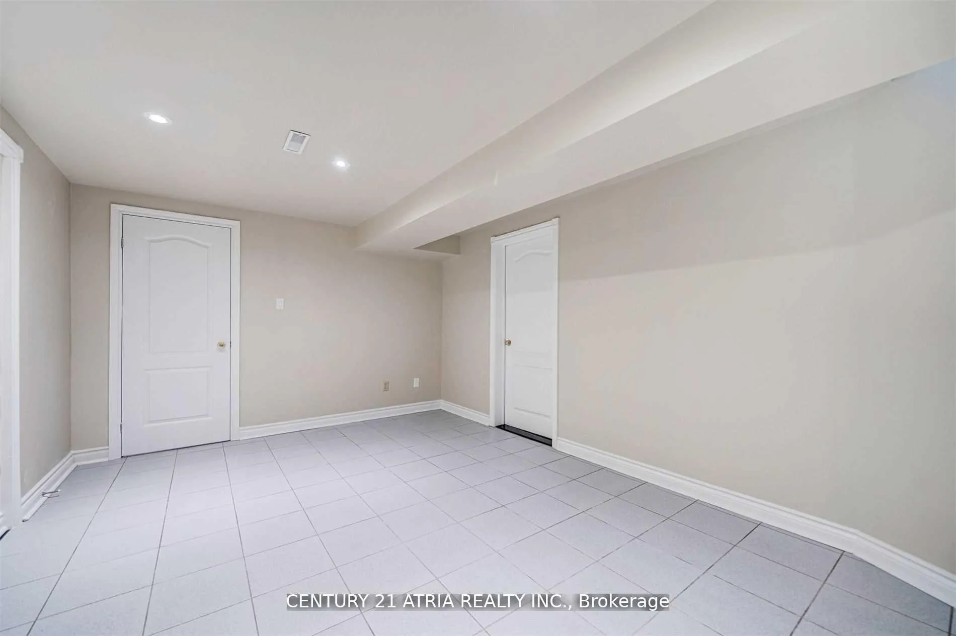 Photo 19 of Unit Bsmt, 53 Cherhill Drive, Vaughan, Maple — HOMEH
