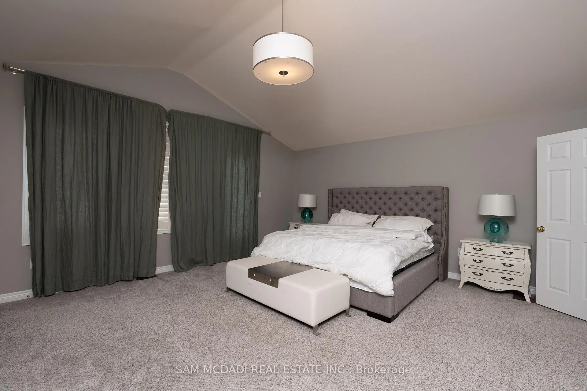 Photo 26 of 37 Winners Circle, Toronto, The Beaches — HOMEH