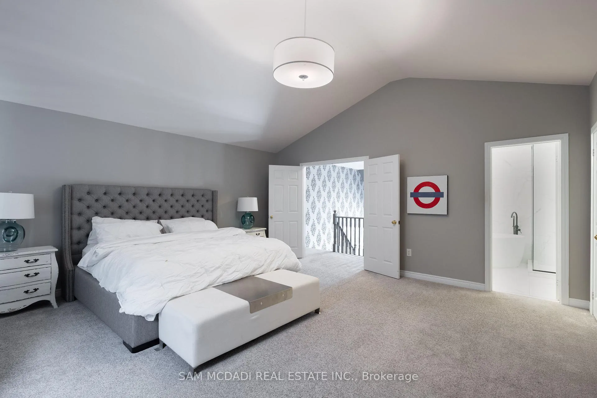 Photo 27 of 37 Winners Circle, Toronto, The Beaches — HOMEH