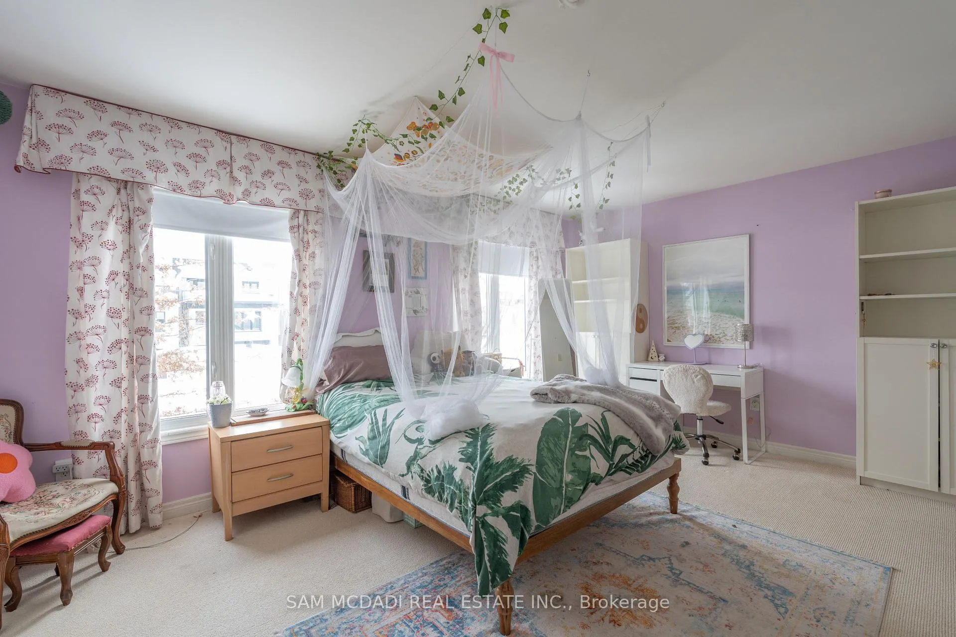 Photo 33 of 37 Winners Circle, Toronto, The Beaches — HOMEH