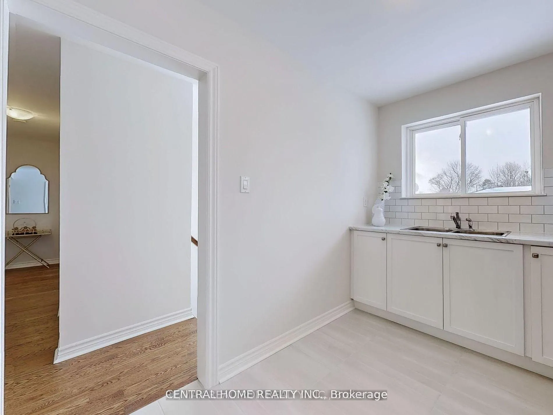 Photo 7 of 29 Alanadale Avenue, Markham, Bullock — HOMEH