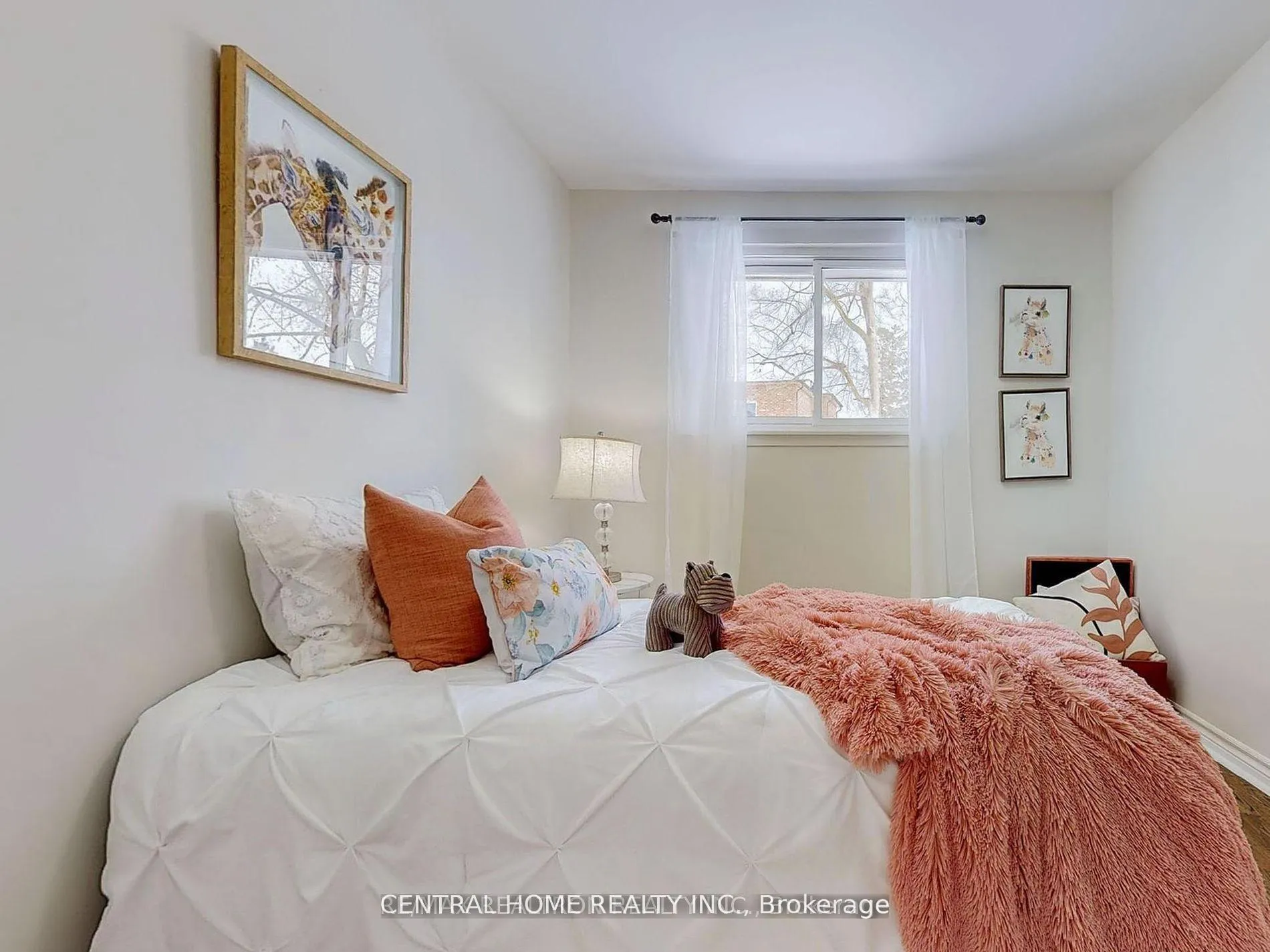 Photo 13 of 29 Alanadale Avenue, Markham, Bullock — HOMEH