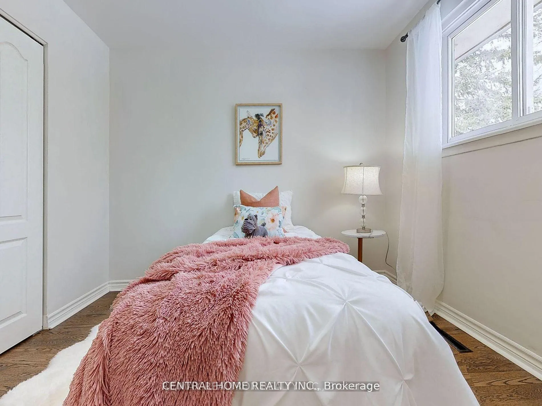 Photo 14 of 29 Alanadale Avenue, Markham, Bullock — HOMEH